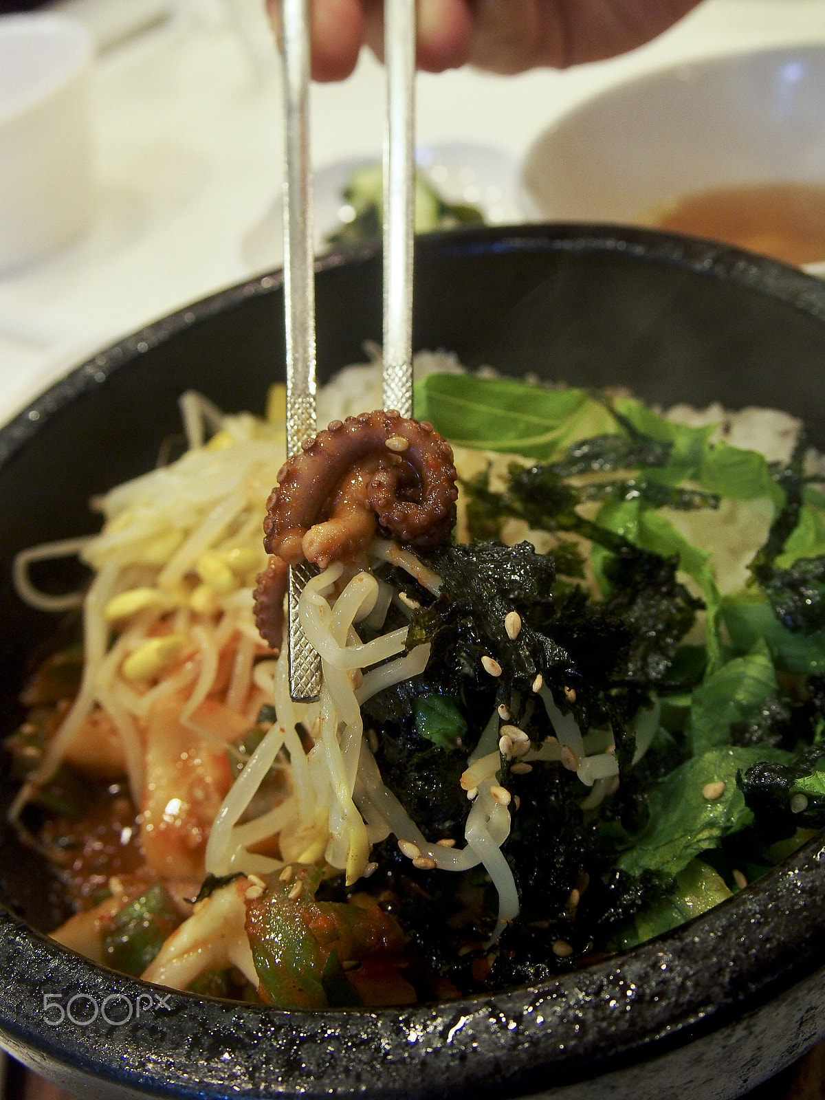 Olympus M.Zuiko Digital 14-42mm F3.5-5.6 II R sample photo. Octopus korean soup photography