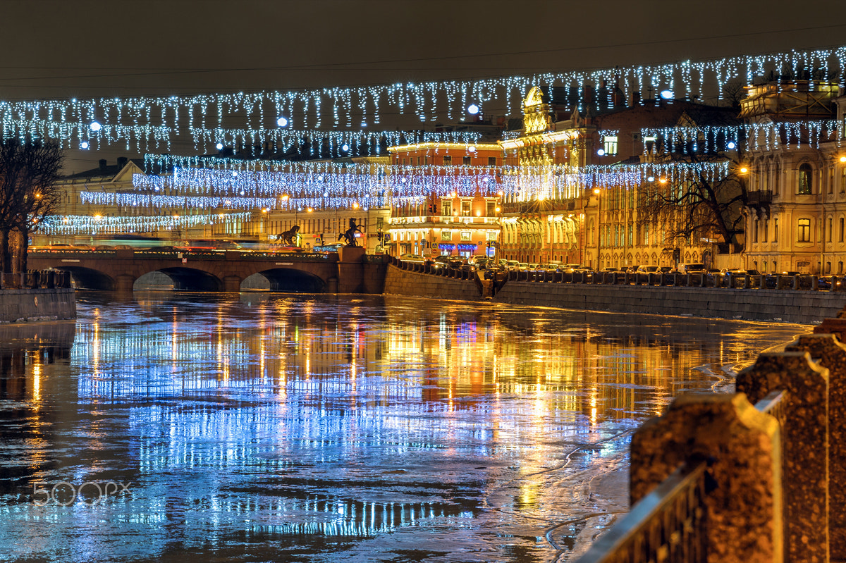 AF Zoom-Nikkor 80-200mm f/2.8 ED sample photo. Evening petersburg photography