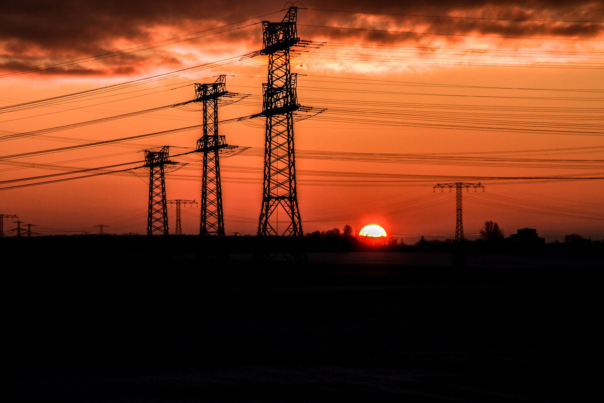 Sigma 18-200mm f/3.5-6.3 DC OS sample photo. Knallroter sonnenaufgang photography