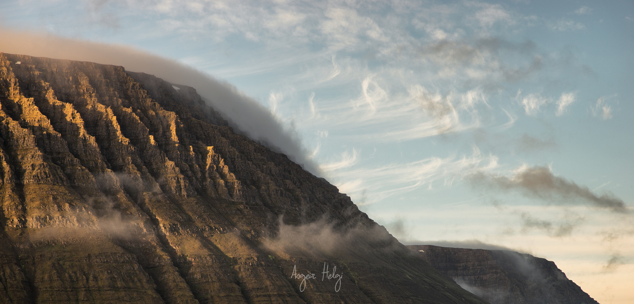 Sony a7 + Canon EF 24-105mm F4L IS USM sample photo. Icelandic mountaintops photography