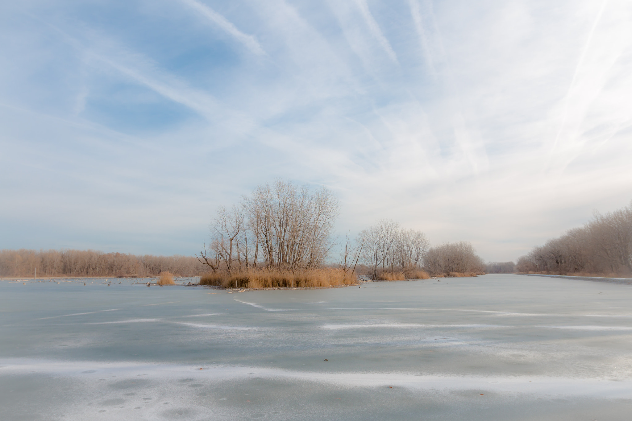 Canon EF 16-35mm F2.8L II USM sample photo. 31390374574.jpg photography