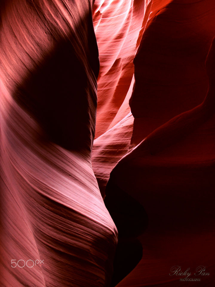 Canon EOS 400D (EOS Digital Rebel XTi / EOS Kiss Digital X) sample photo. Antelope canyon viii photography