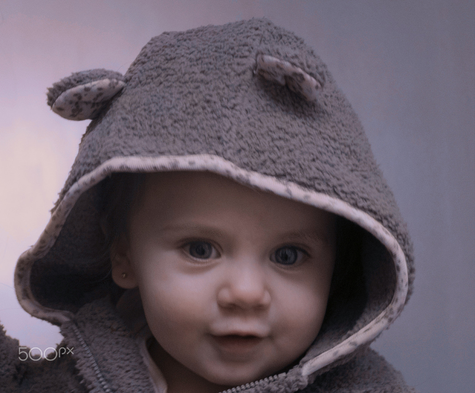 Panasonic Lumix DMC-GH4 sample photo. Winter and kids i photography