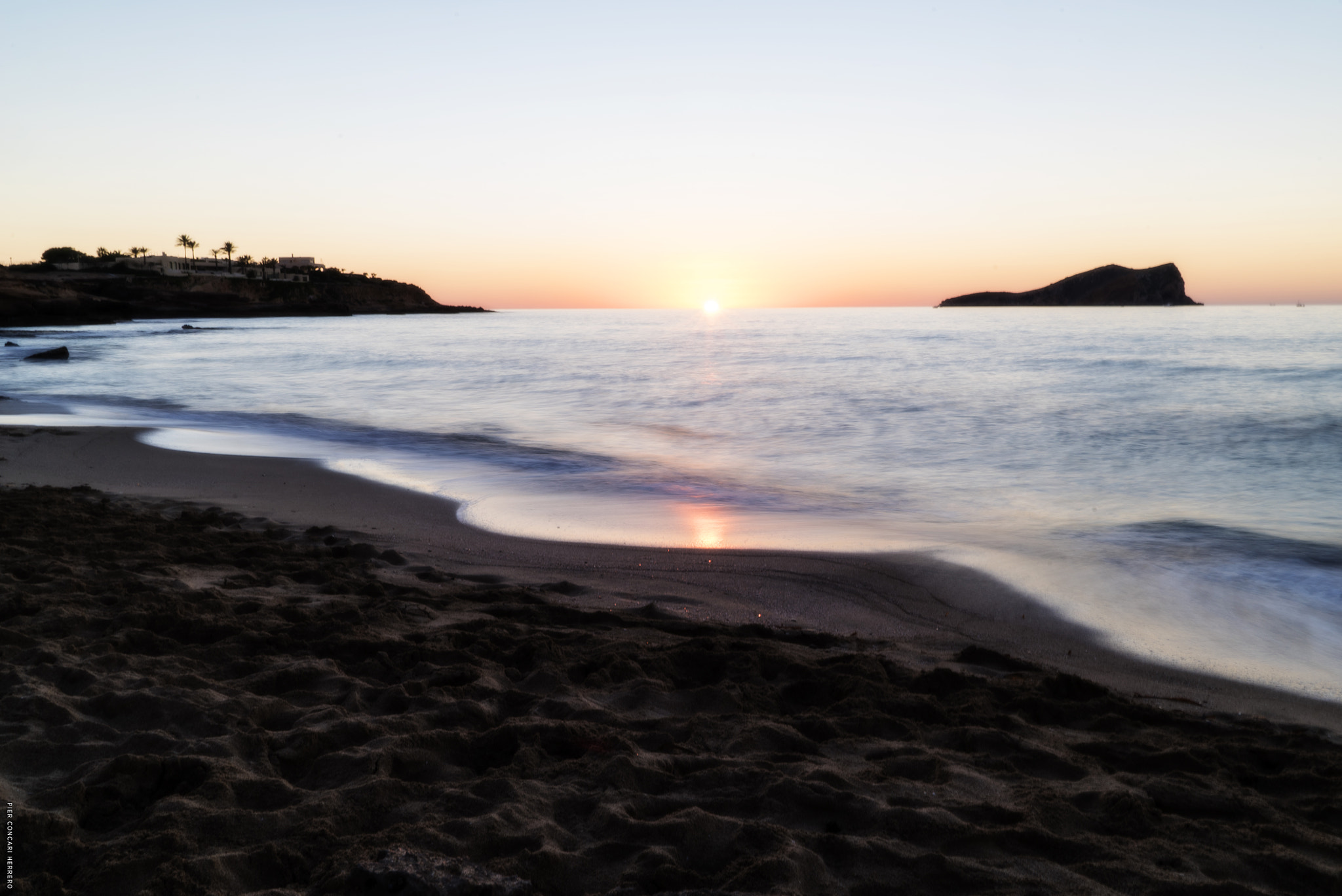 Sony a7S II + Sony Vario Tessar T* FE 24-70mm F4 ZA OSS sample photo. Comte photography