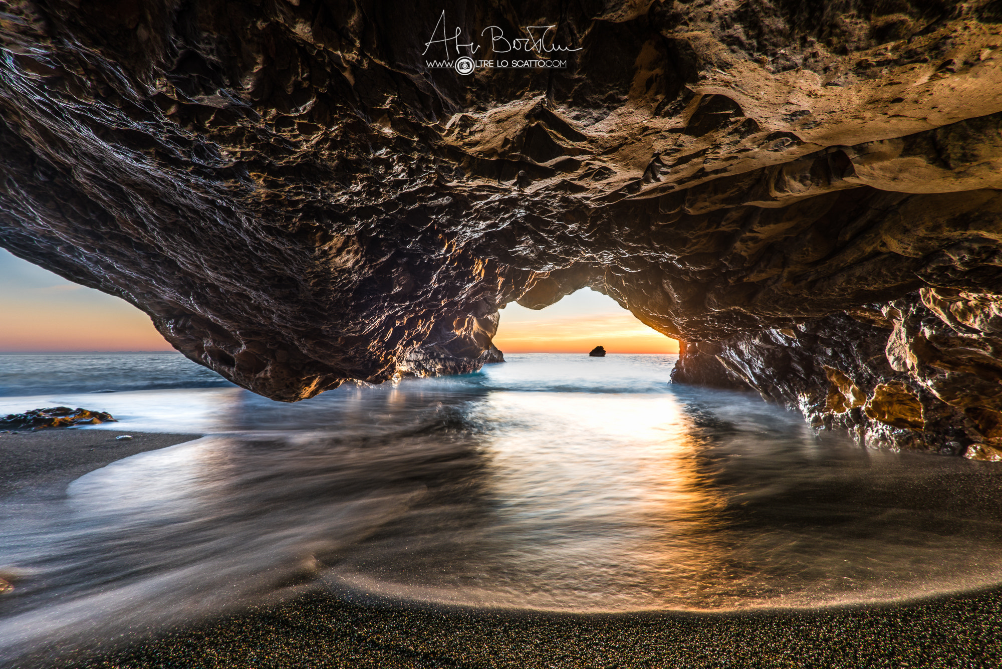 Nikon D810 + Nikon AF Fisheye-Nikkor 16mm F2.8D sample photo. Natural cave photography