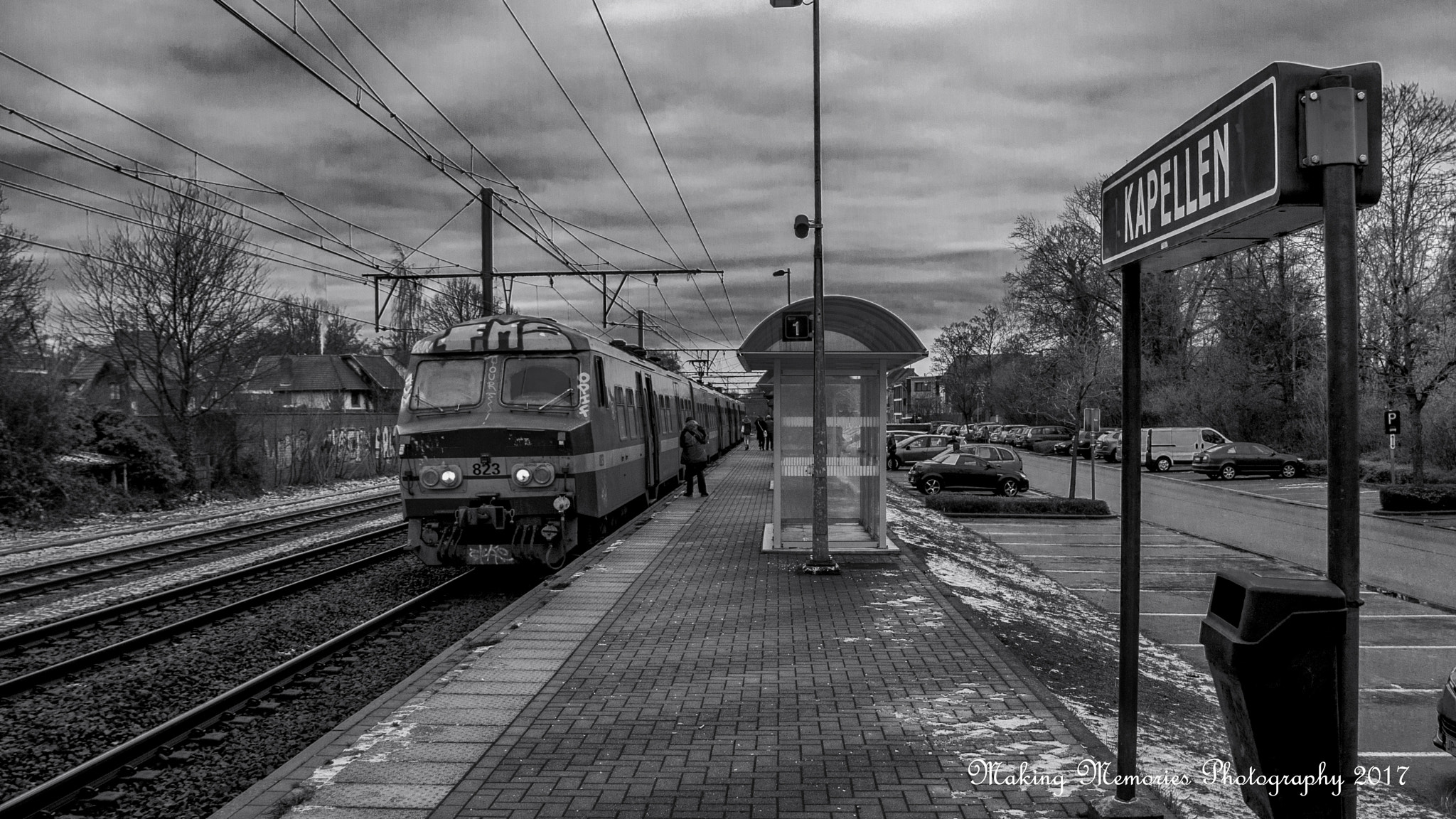 Canon EOS 450D (EOS Rebel XSi / EOS Kiss X2) sample photo. Kapellen railway station photography