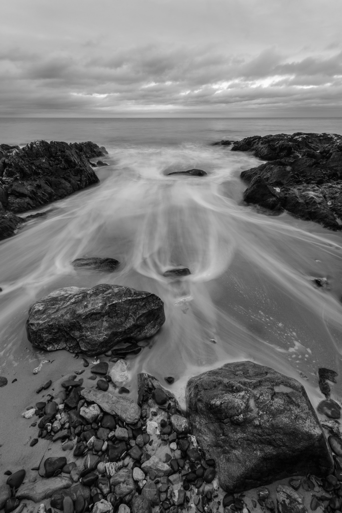 Sigma 10-20mm F4-5.6 EX DC HSM sample photo. The pull of the ocean photography