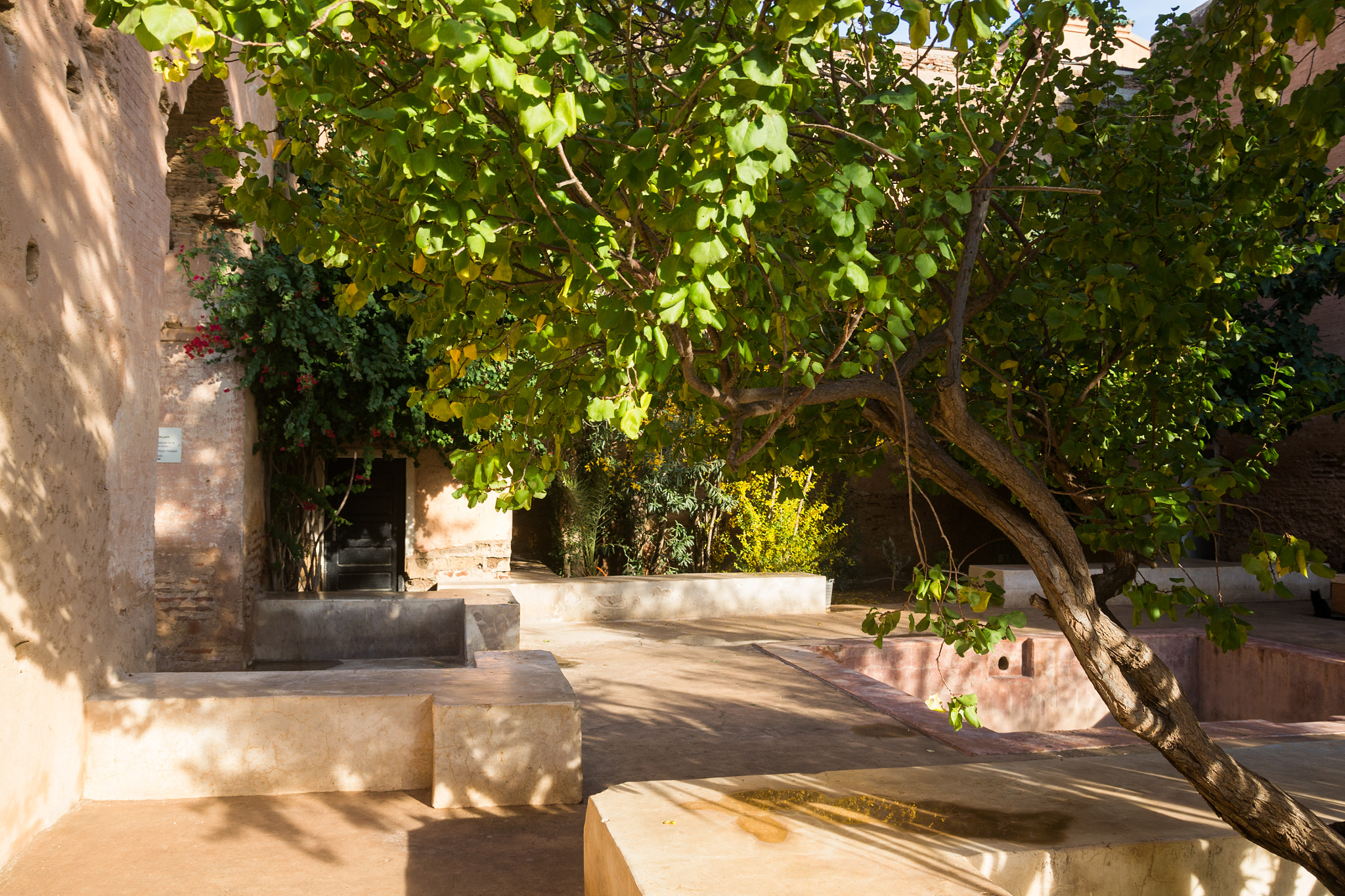 Sigma 17-50mm F2.8 EX DC OS HSM sample photo. Palais badia photography