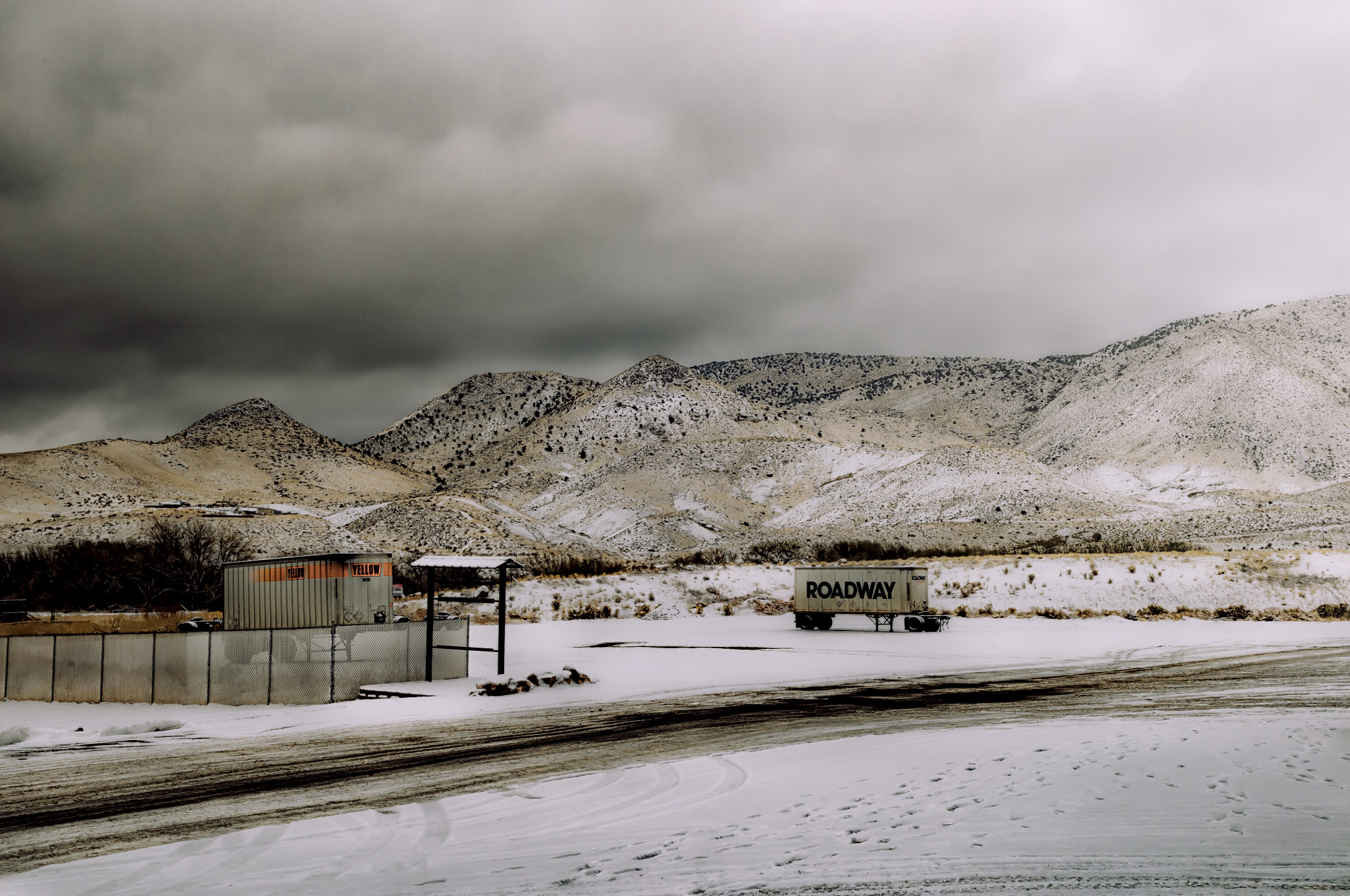 Nikon D300 sample photo. Dead end photography