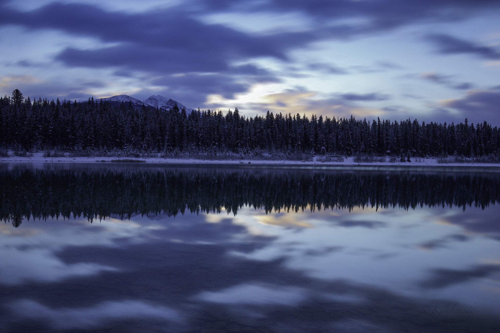 Canon EOS 70D + Canon EF 16-35mm F4L IS USM sample photo. Patricia lake sunset, jasper. photography