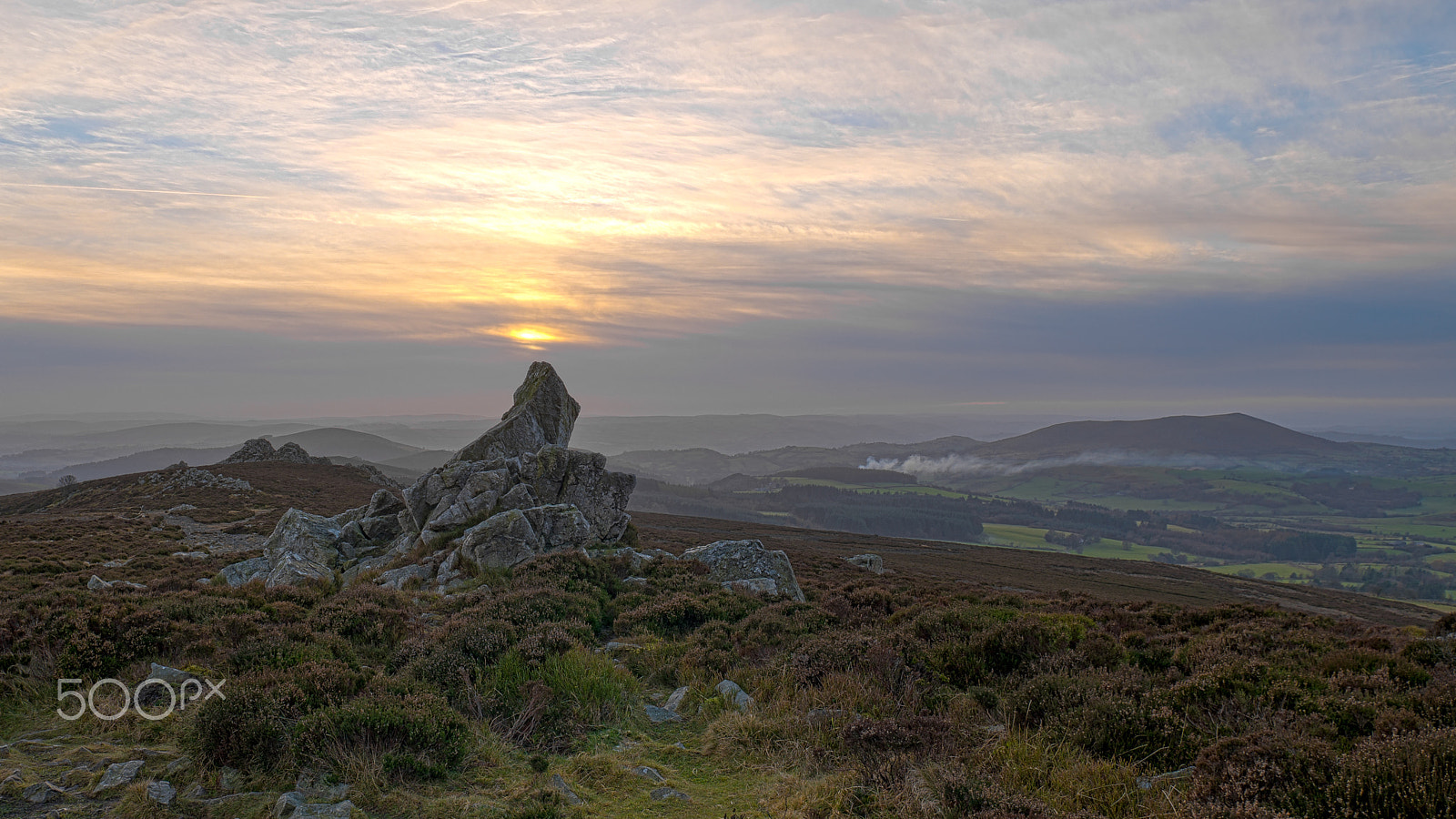 Panasonic Lumix DMC-GX85 (Lumix DMC-GX80 / Lumix DMC-GX7 Mark II) sample photo. A top of the stiperstones photography