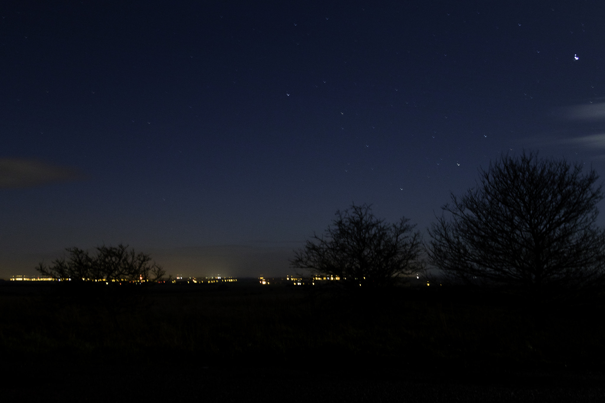 Sigma 24-70mm F2.8 EX DG Macro sample photo. From the plain at 2am photography