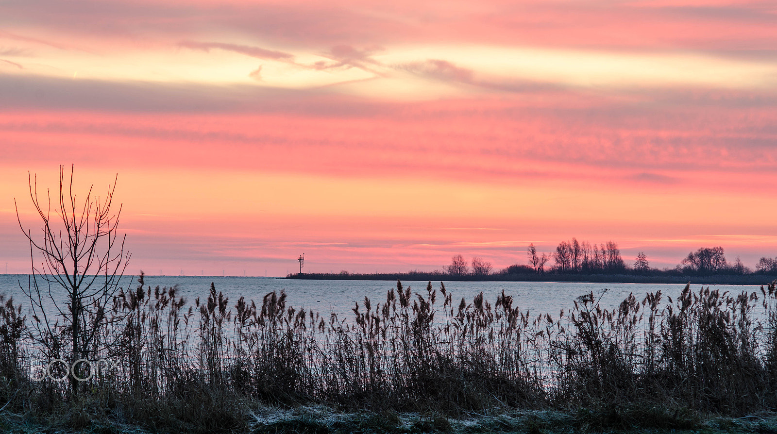 Nikon D7000 + AF Nikkor 70-210mm f/4-5.6 sample photo. Sunrise ijssemeer coast enkhuizen photography