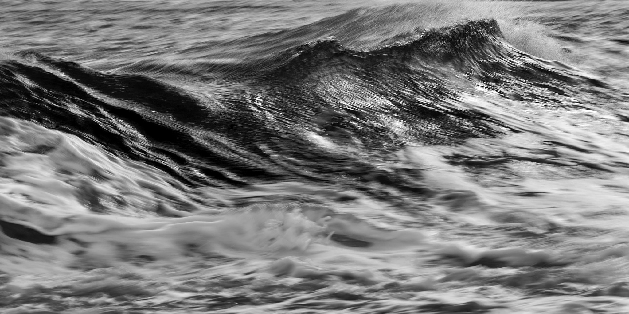 Sigma 150mm F2.8 EX DG OS Macro HSM sample photo. Wave v photography