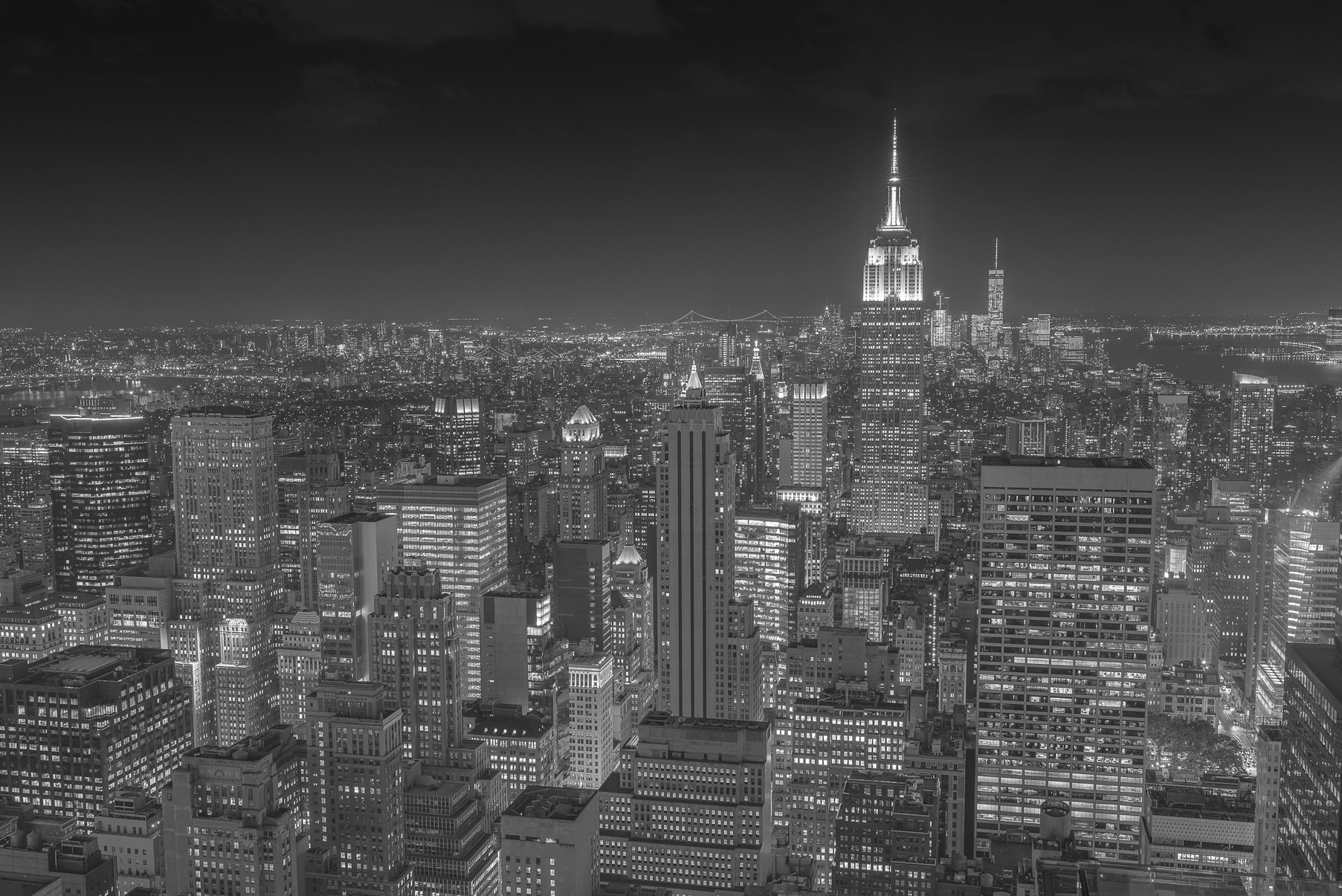 Nikon D610 + Nikon AF-S Nikkor 35mm F1.4G sample photo. Empire state photography
