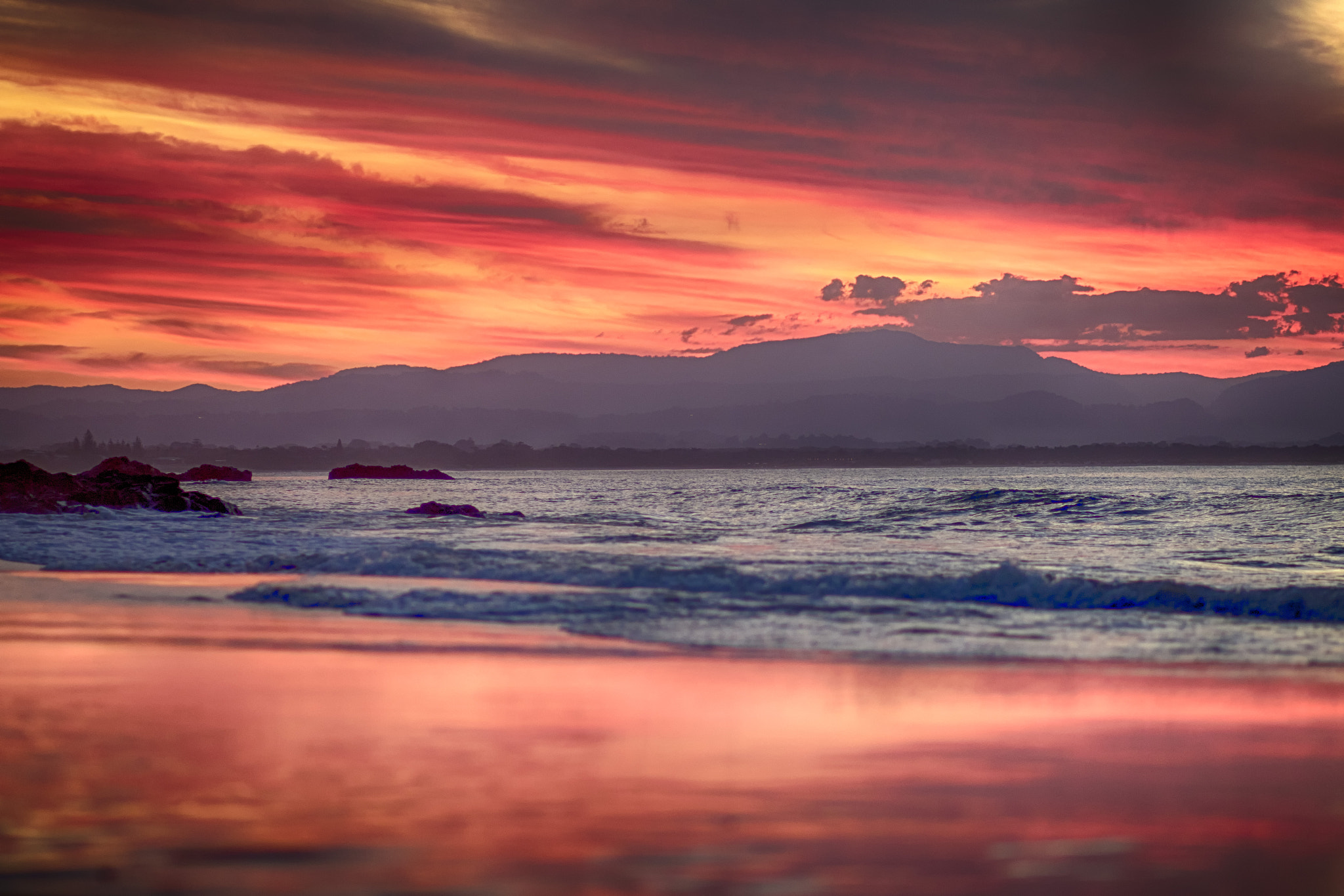 Canon EF 85mm F1.8 USM sample photo. Beach red sky sunset photography