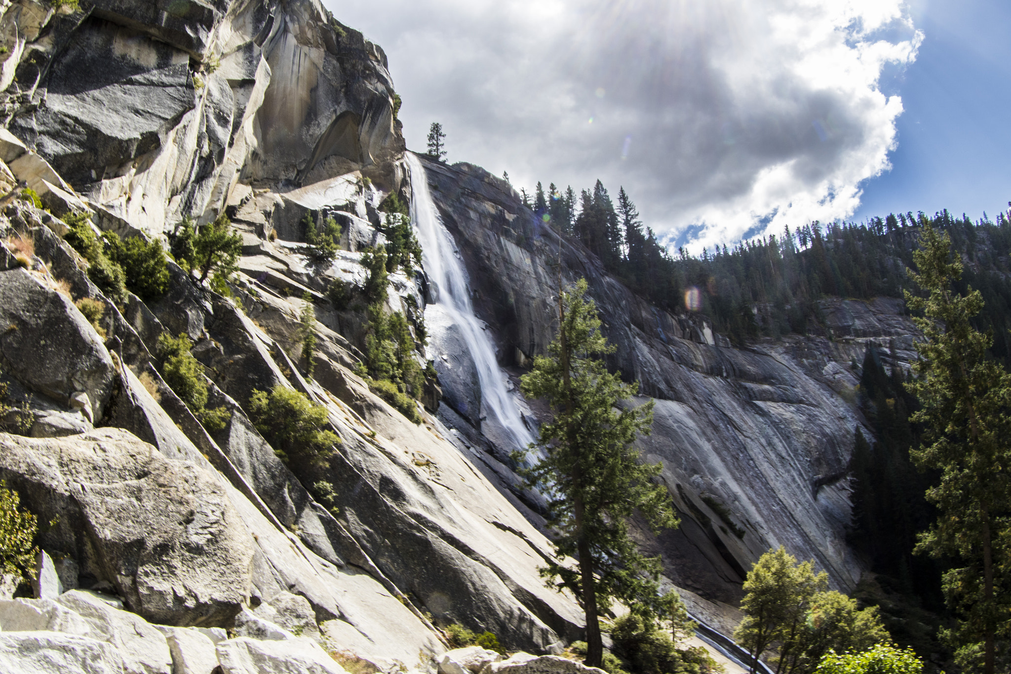Canon EF 8-15mm F4L Fisheye USM sample photo. Yosemite - nevada falls photography
