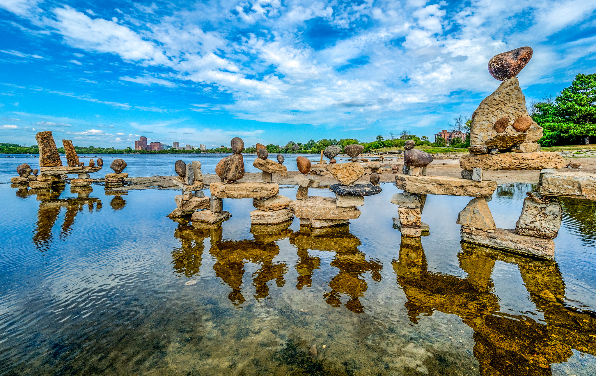 Olympus OM-D E-M5 II sample photo. Rock art at the river photography