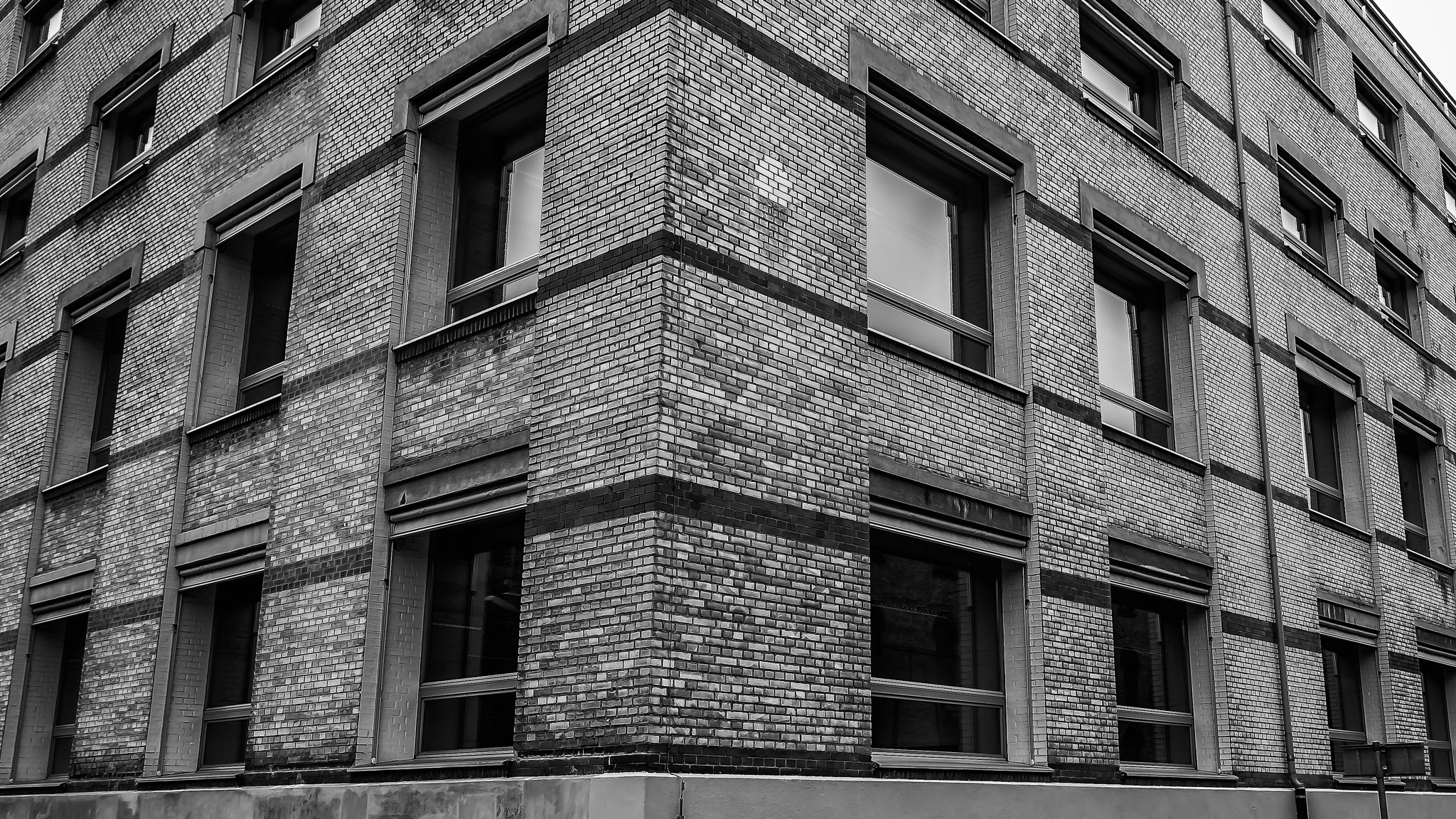 Fujifilm X-T1 + Fujifilm XF 18mm F2 R sample photo. Thewallsw (von ) photography