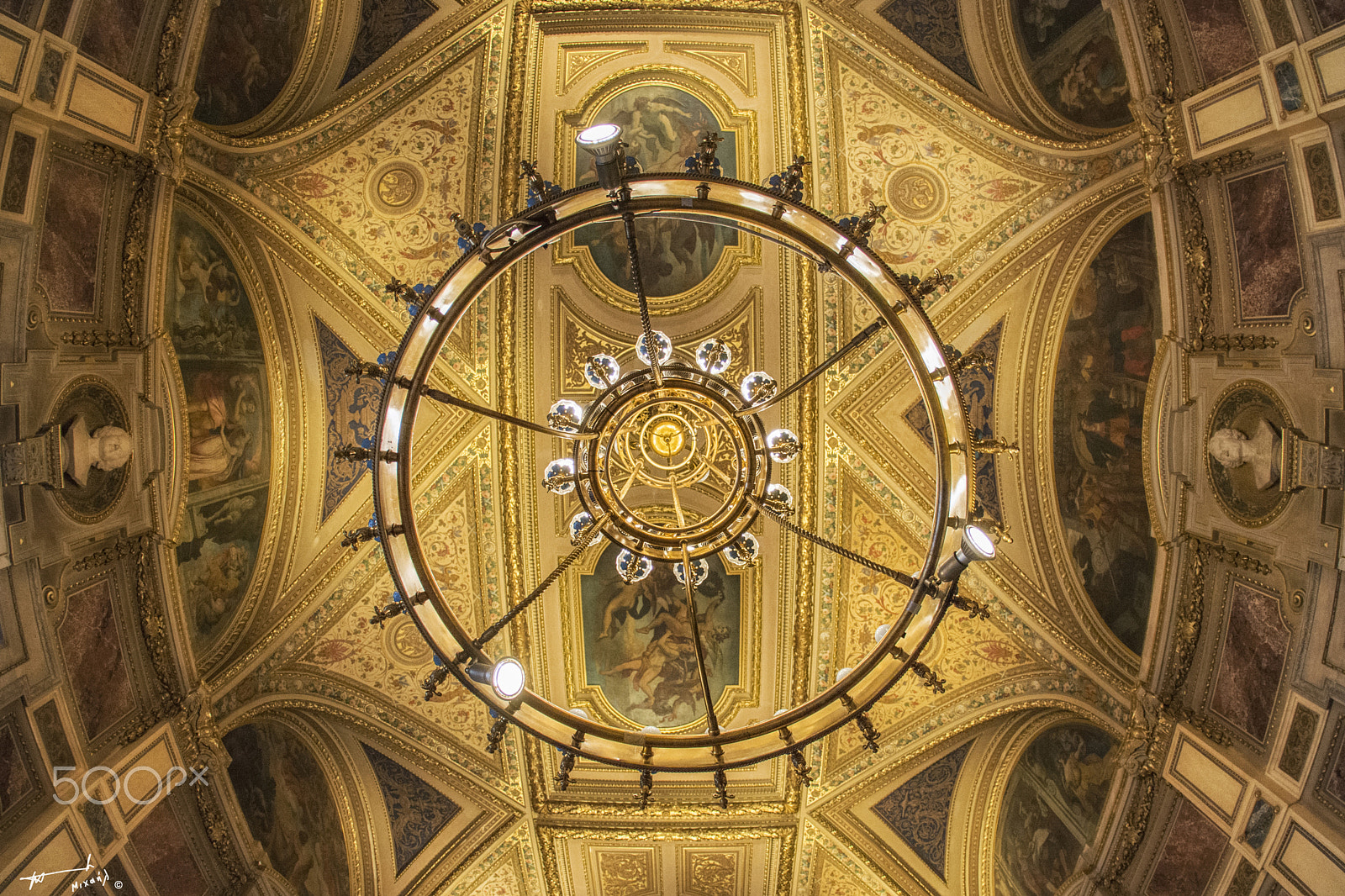 Nikon D7100 + Sigma 10mm F2.8 EX DC HSM Diagonal Fisheye sample photo. Vienna state opera photography