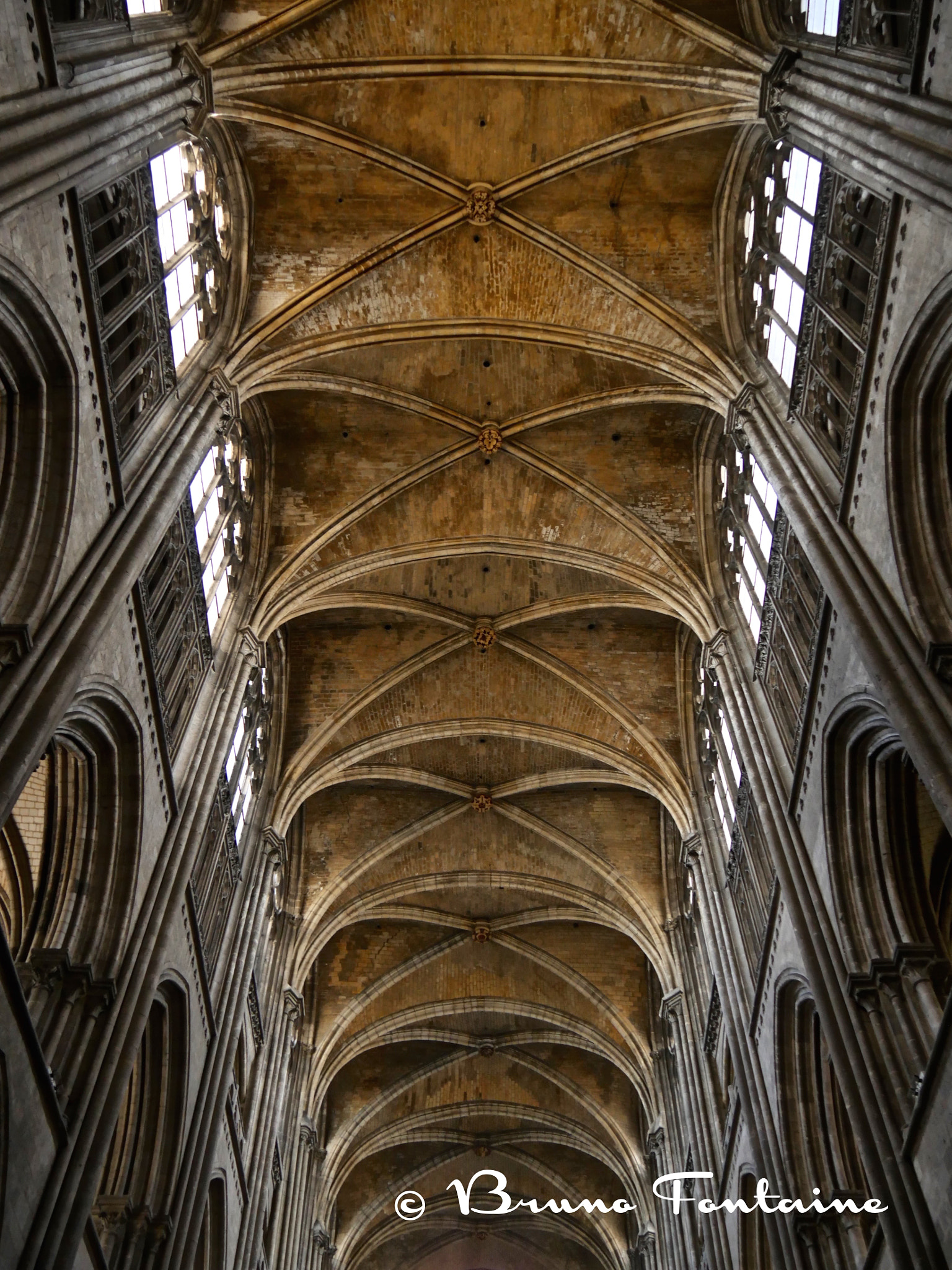 Panasonic Lumix DMC-GH4 sample photo. Cathédrale de rouen photography