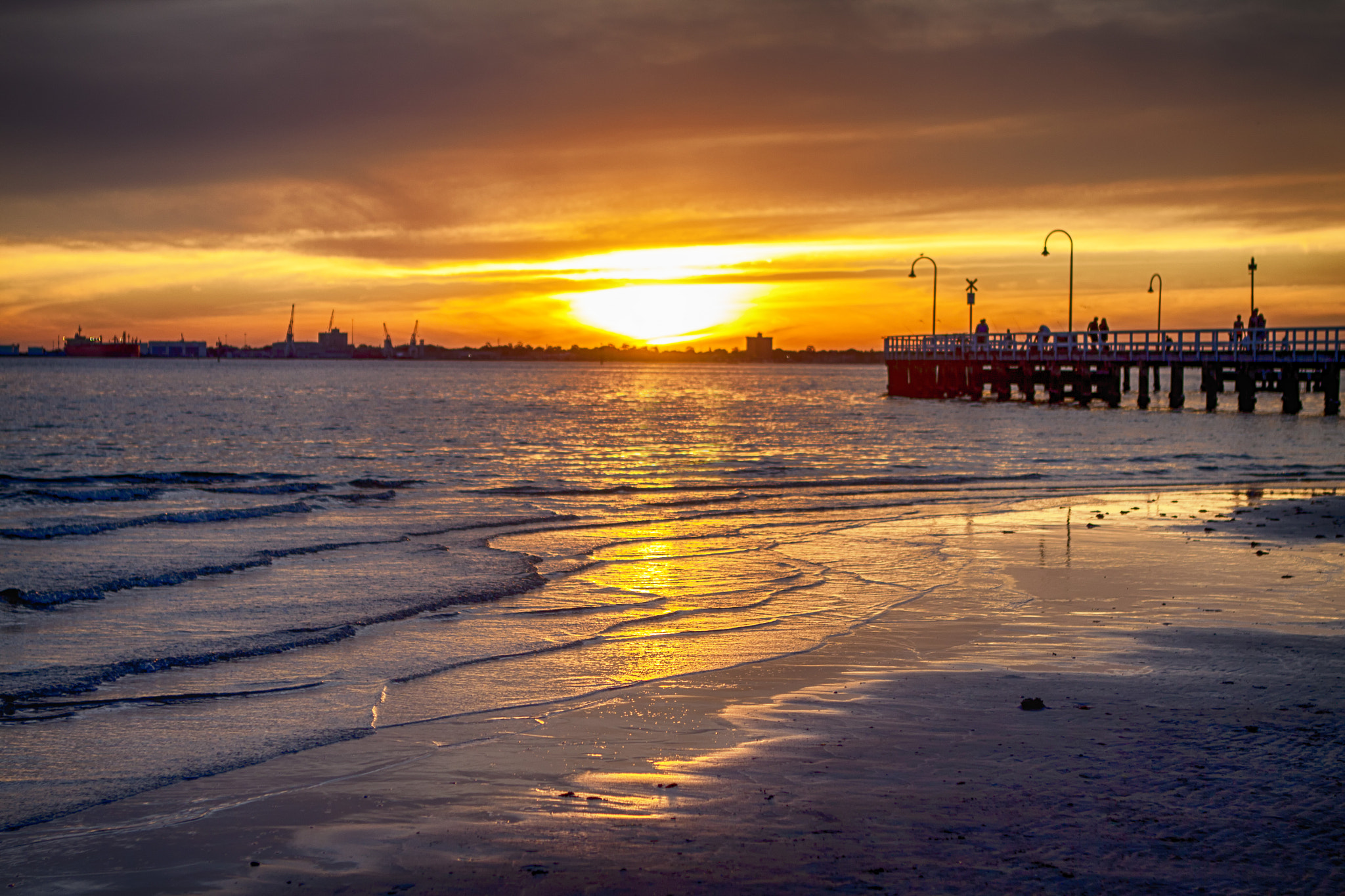 Canon EOS 50D + Canon EF 24-70mm F2.8L USM sample photo. Beach sunset photography