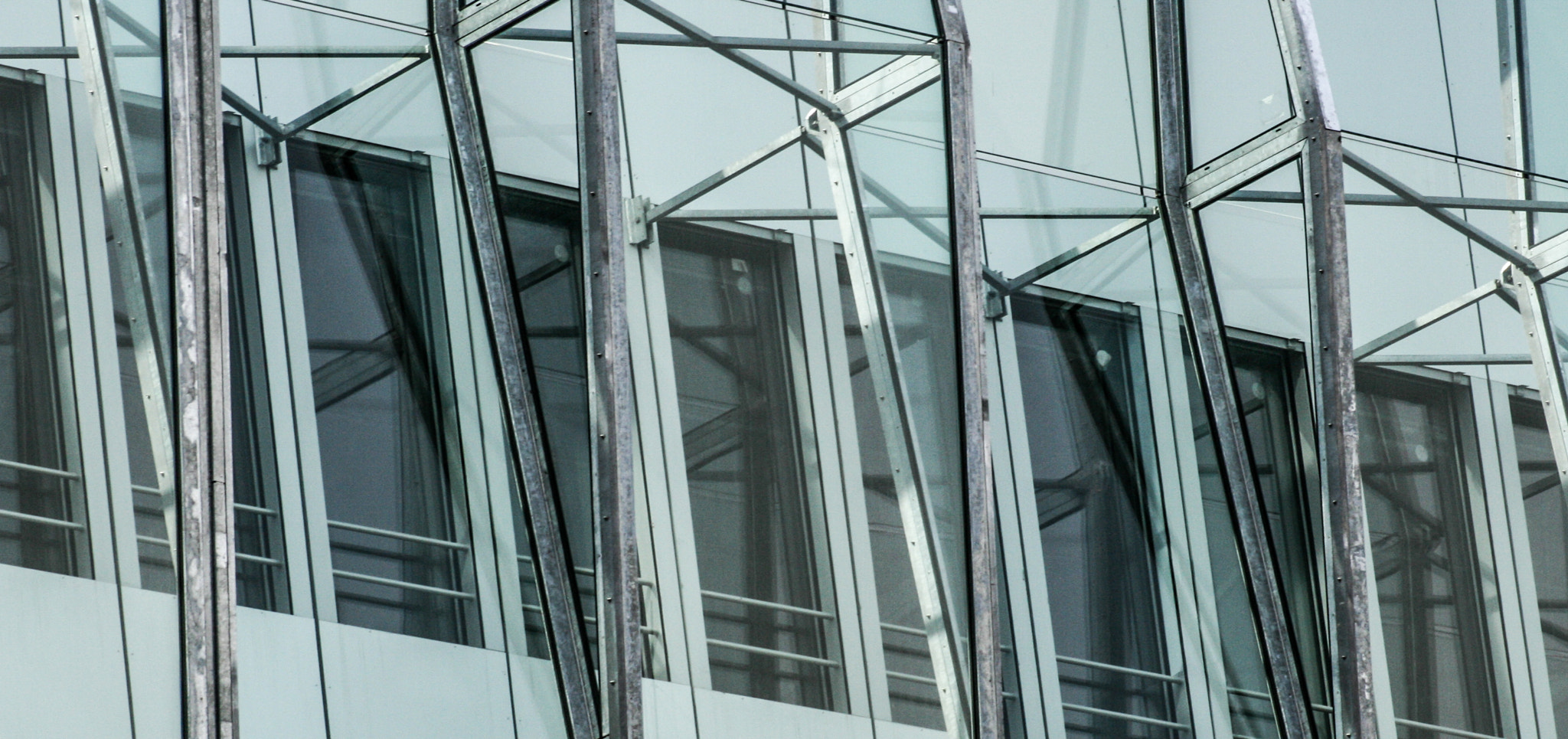 Canon EF 75-300mm f/4-5.6 USM sample photo. Abstract photography