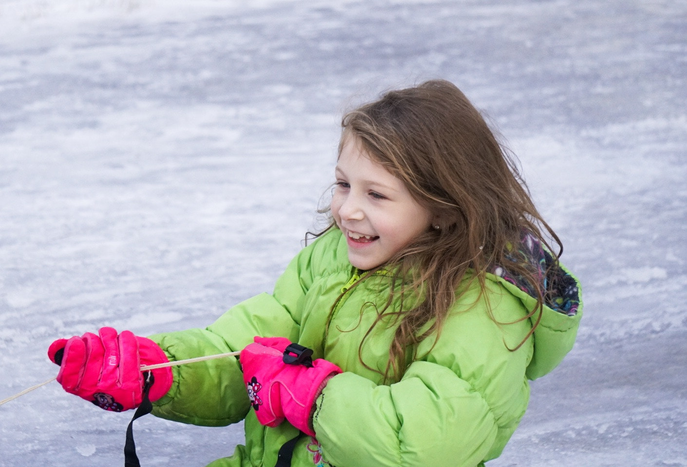 Sony a6300 + Sony E 55-210mm F4.5-6.3 OSS sample photo. Sledding photography