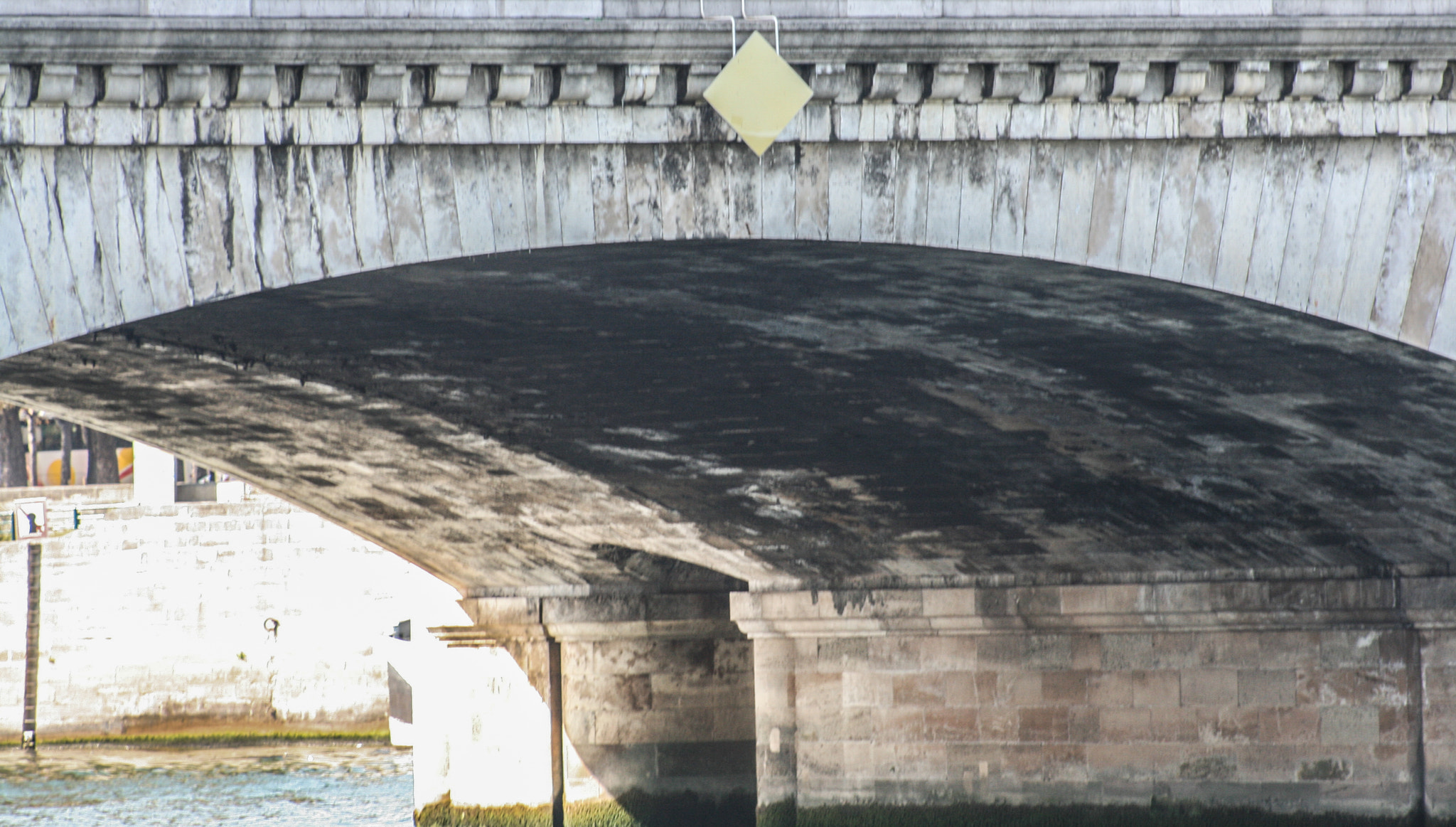 Canon EF 75-300mm f/4-5.6 USM sample photo. Architecture photography
