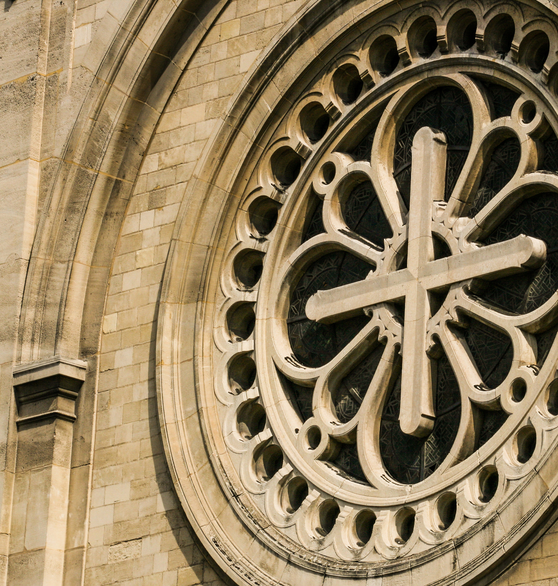 Canon EF 75-300mm f/4-5.6 USM sample photo. Architecture photography