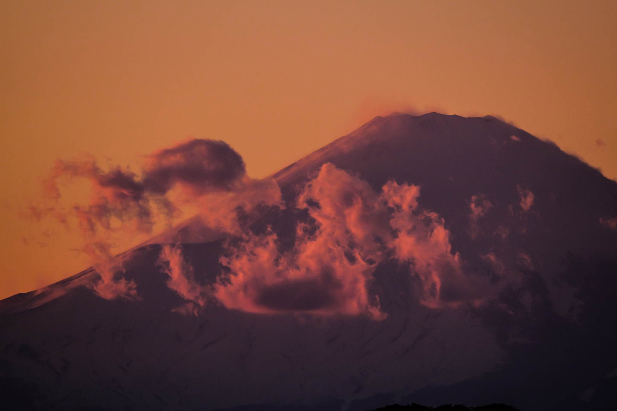 XF100-400mmF4.5-5.6 R LM OIS WR + 1.4x sample photo. Mt fuji photography
