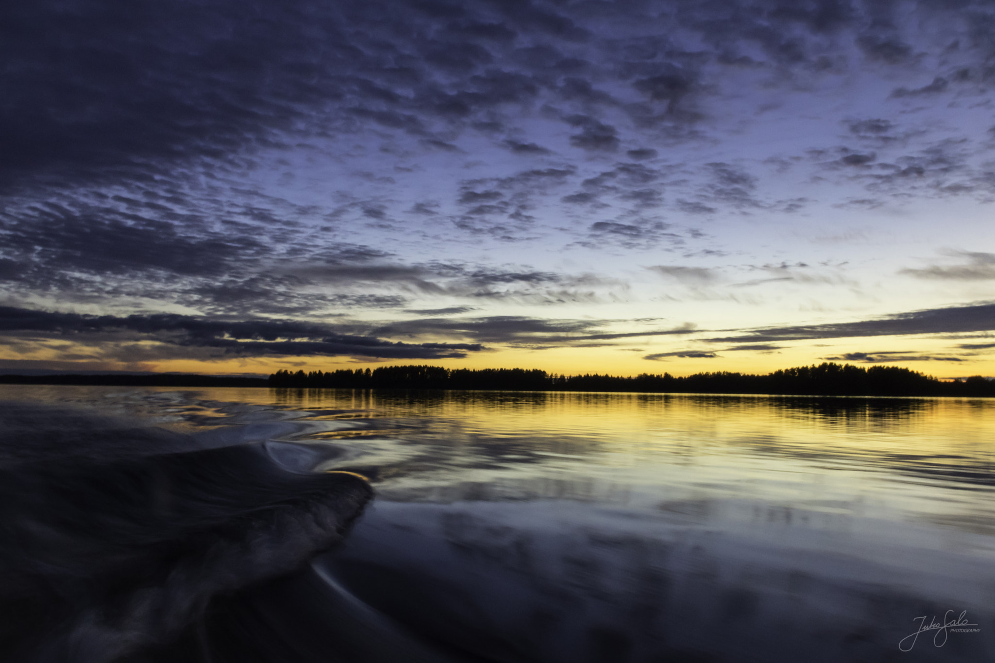 Canon EF 75-300mm F4.0-5.6 IS USM sample photo. Beautiful sunset landscape in finland photography