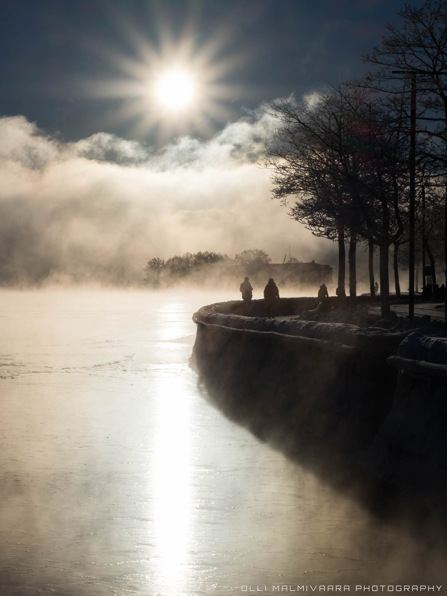 Fujifilm X-E2 + Fujifilm XF 55-200mm F3.5-4.8 R LM OIS sample photo. Winter day by the sea photography