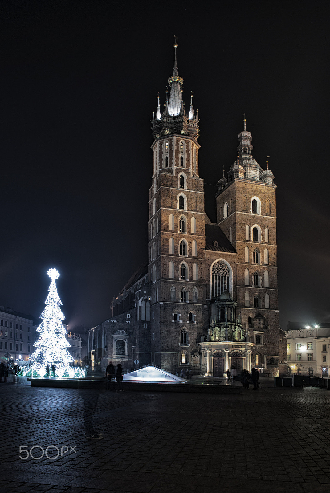 Nikon D80 sample photo. Cracow church mariacki ,poland photography