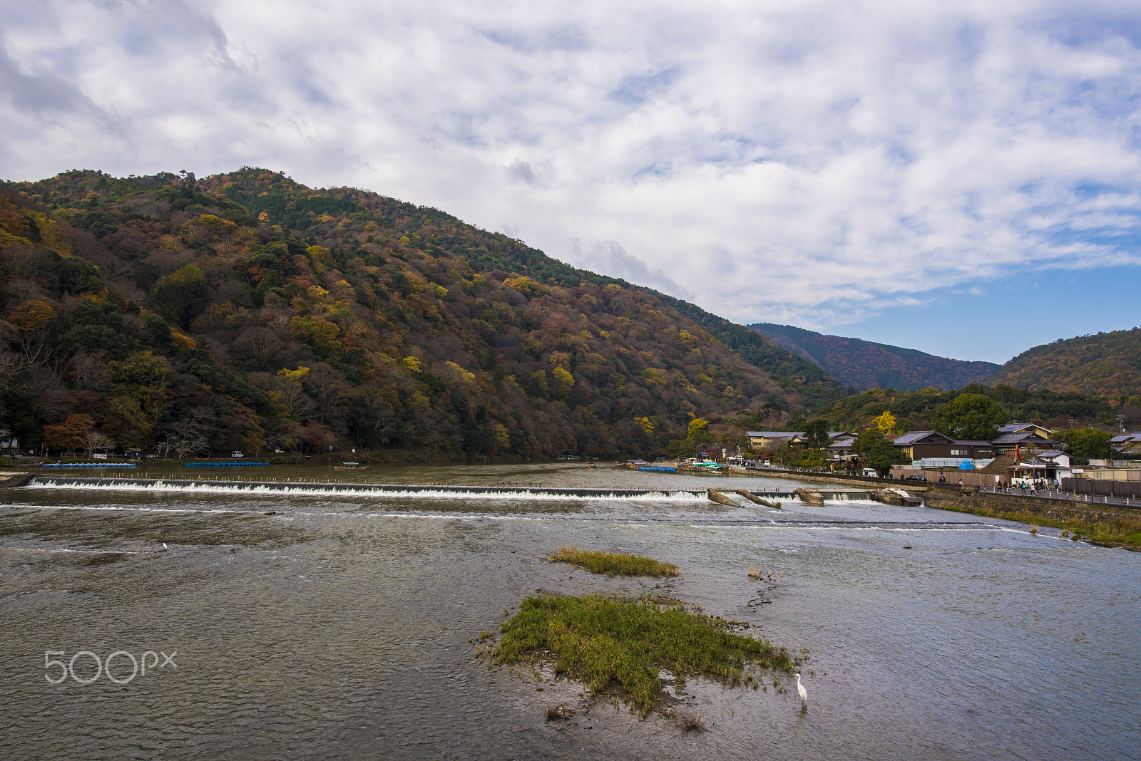 Nikon AF-S Nikkor 200-400mm F4G ED-IF VR sample photo. Kanarase-yama photography
