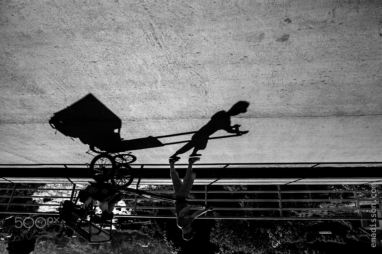 Canon EOS-1Ds Mark III + Canon EF 24-70mm F2.8L USM sample photo. Rickshaw photography