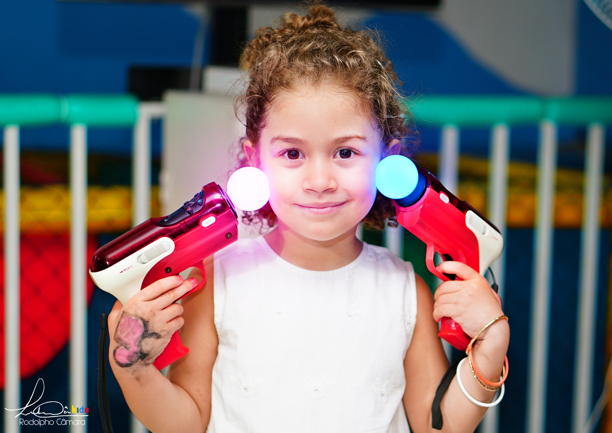 Sony a6300 + E 50mm F1.8 OSS sample photo. Por rodolpho câmara | kids photography