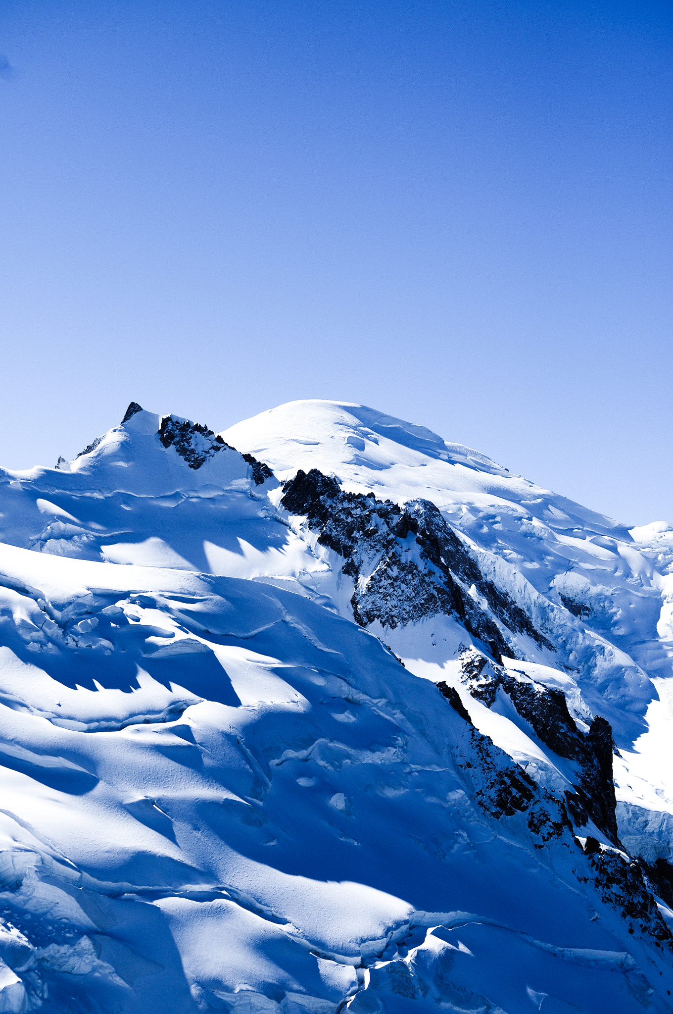 Nikon D5000 sample photo. Mont blanc photography