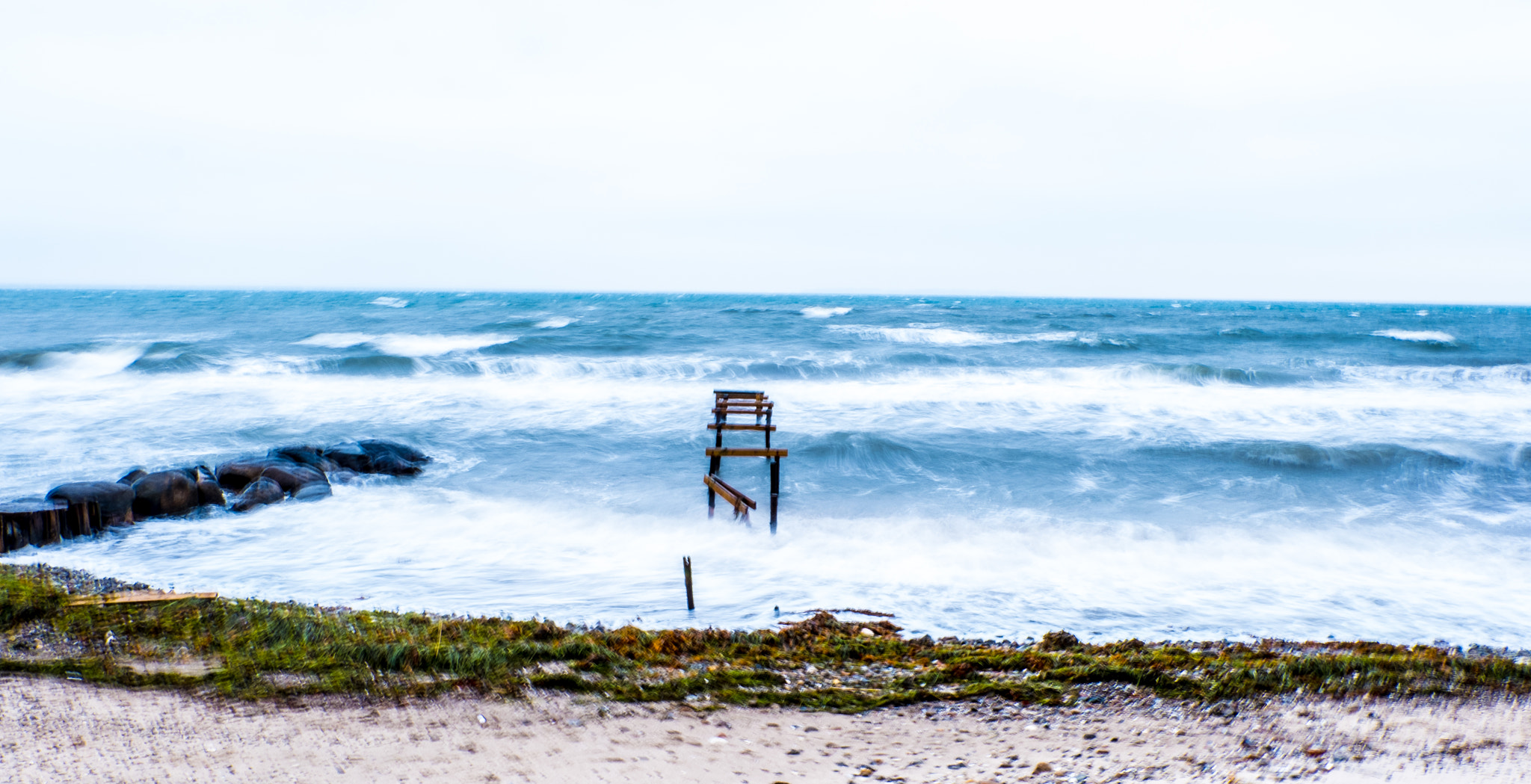 Fujifilm X-Pro2 sample photo. Blurry sea photography