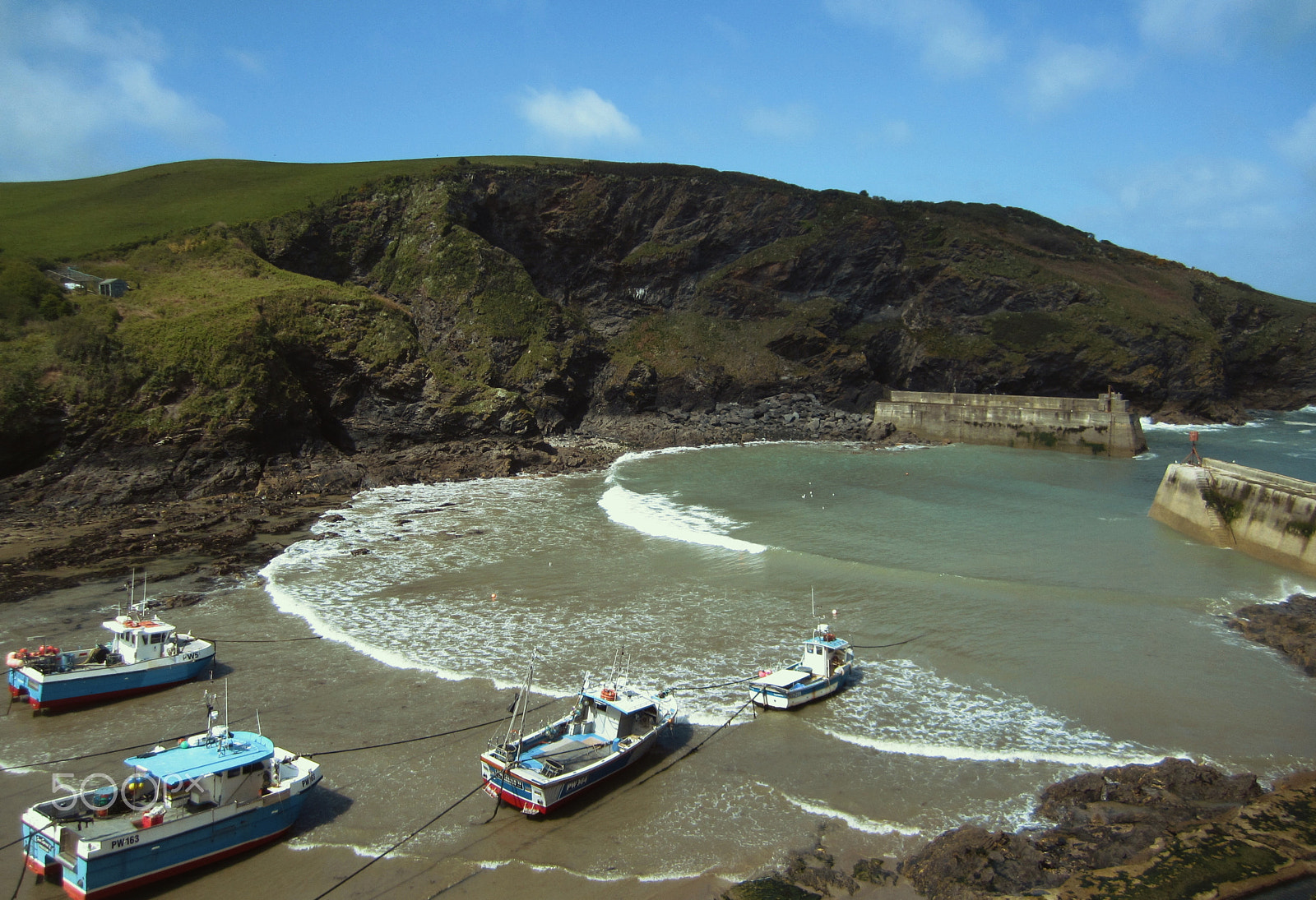 Canon PowerShot SD1400 IS (IXUS 130 / IXY 400F) sample photo. Port isaac photography