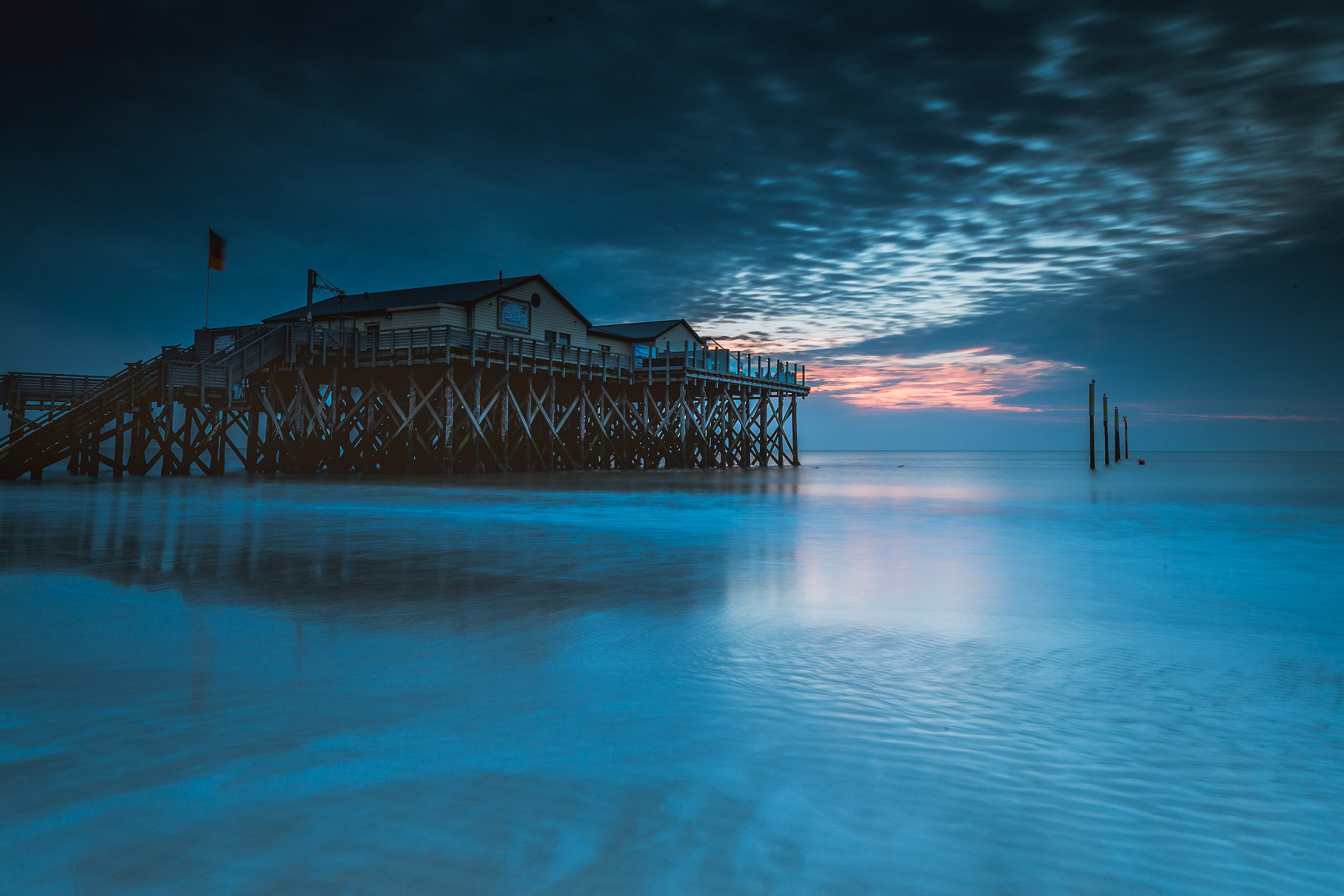 Canon TS-E 24.0mm f/3.5 L II sample photo. Landscape / seascape photography