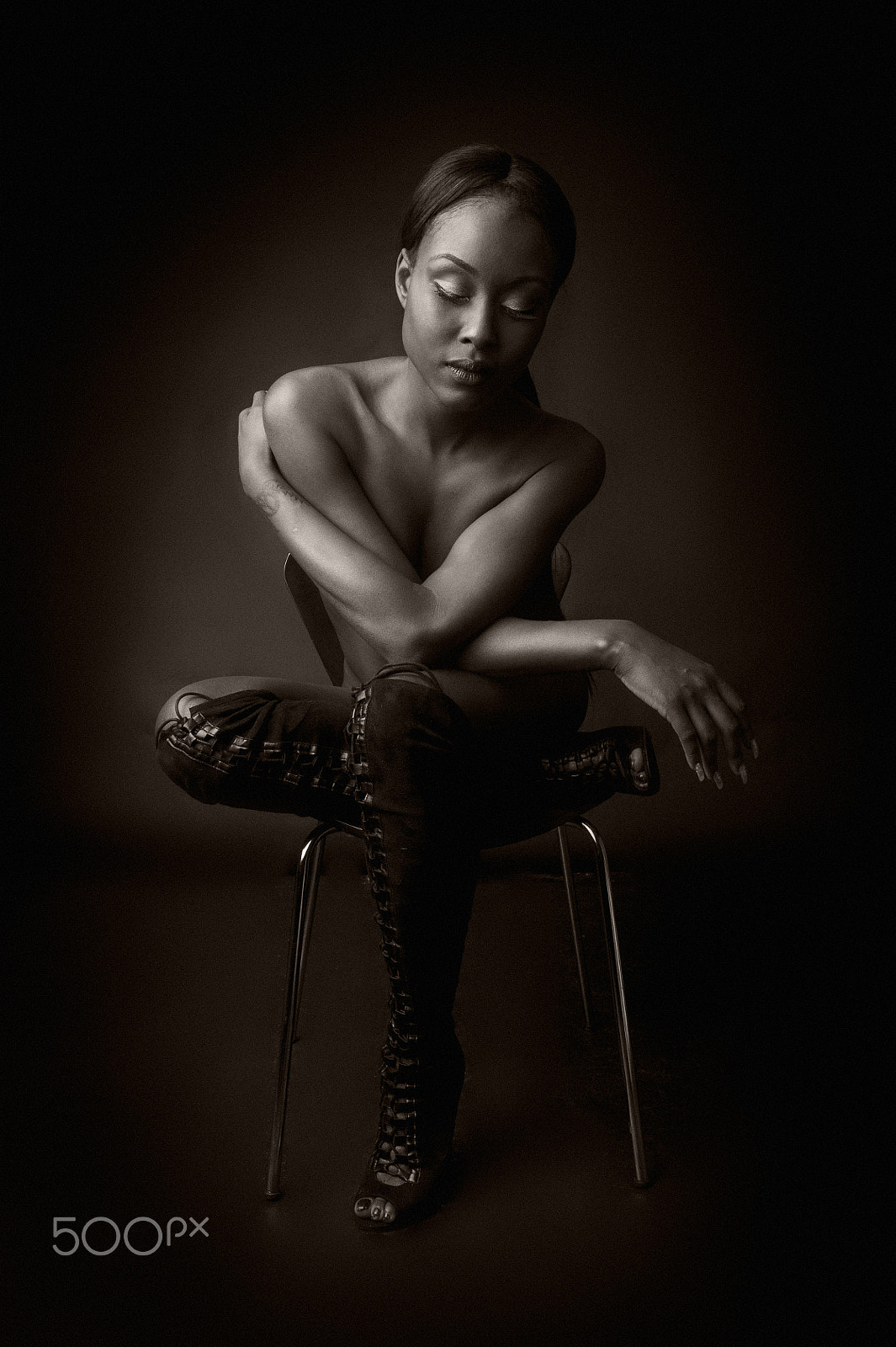 Nikon AF-S Nikkor 28-70mm F2.8 ED-IF sample photo. Raven bw photography