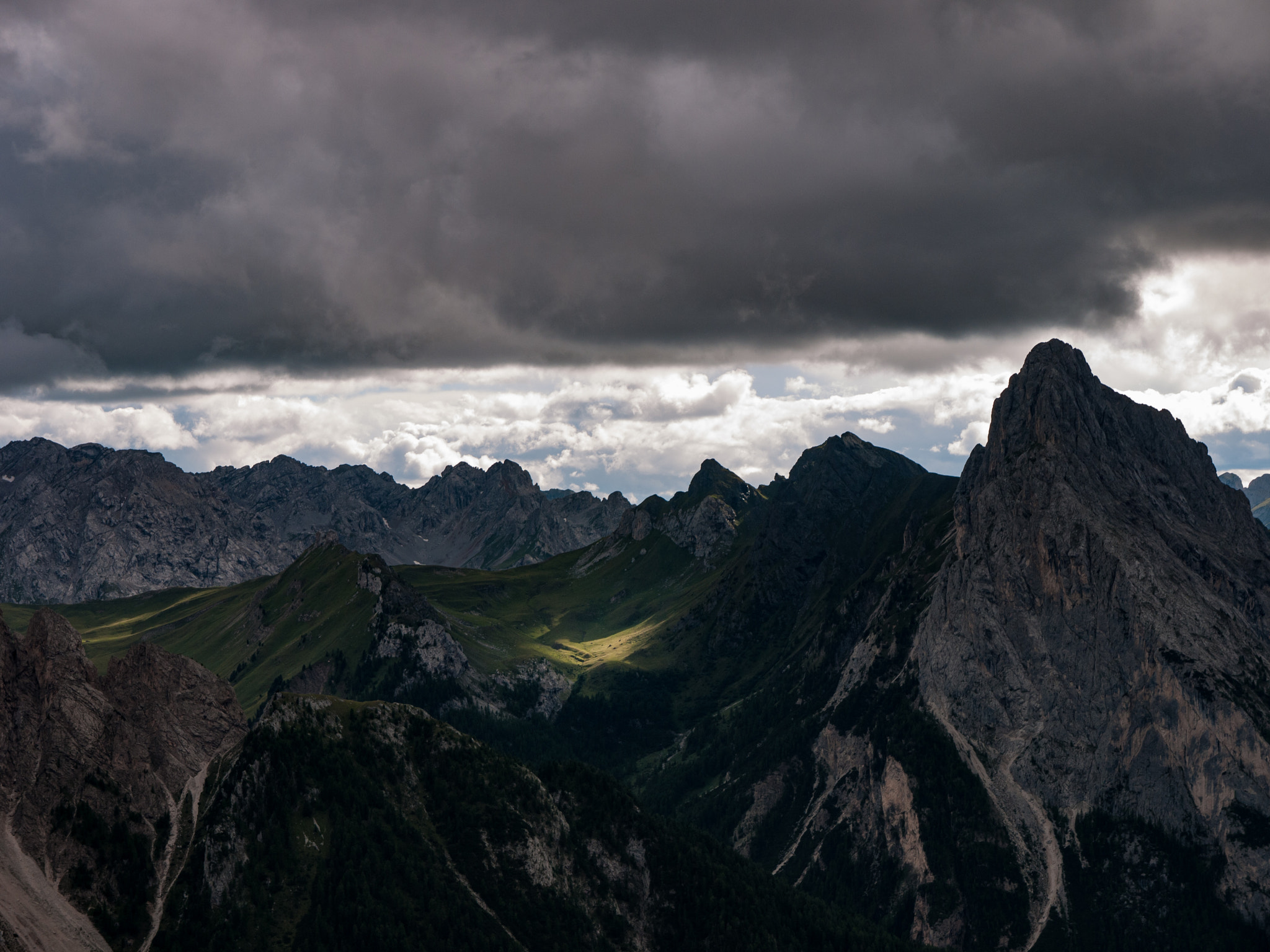 Panasonic Lumix DMC-GF1 sample photo. Patch of sunlight in the dolomites photography