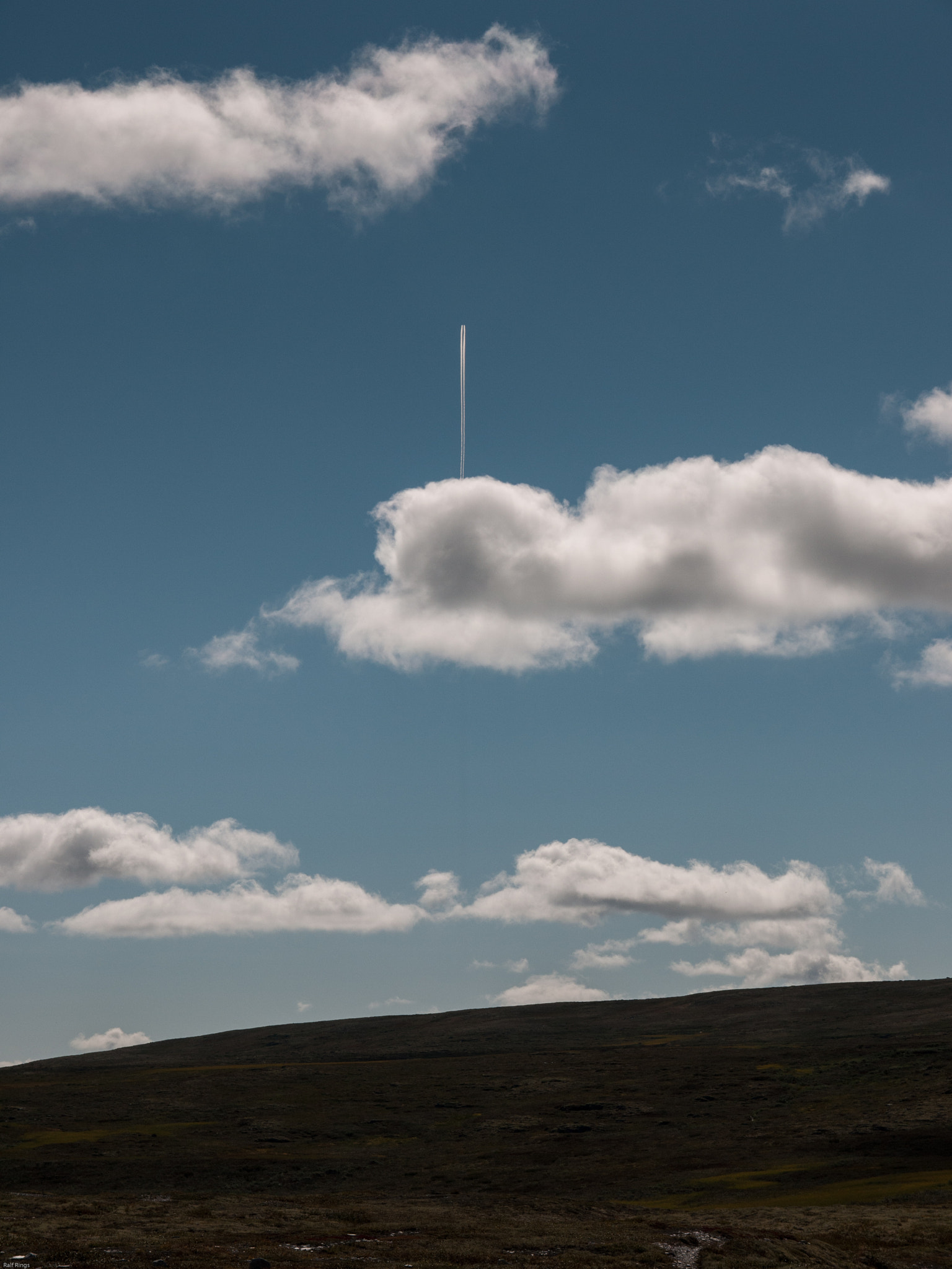 Panasonic Lumix DMC-GF1 sample photo. Chemtrails ;-) photography