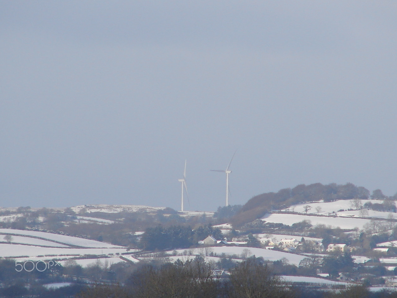 Sony DSC-H1 sample photo. Windmills on the hillside in winter photography