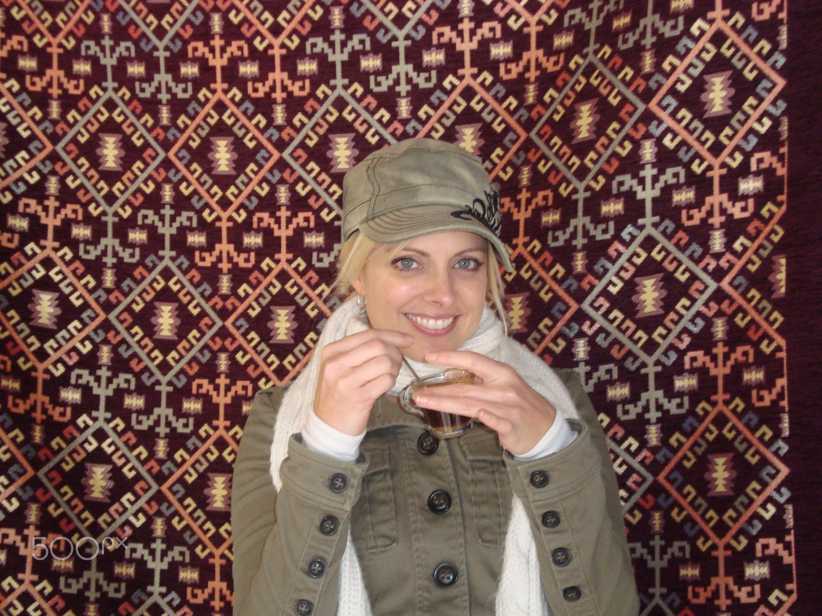 Sony Cyber-shot DSC-W120 sample photo. Girl with turkish coffee and rug photography