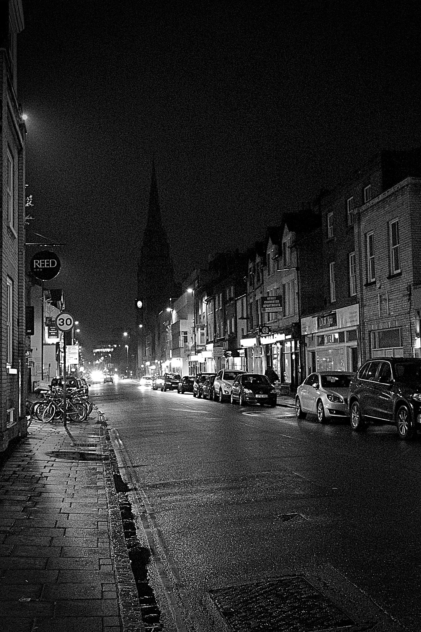 Canon EF-S 18-55mm F3.5-5.6 IS sample photo. Cambridge by night photography