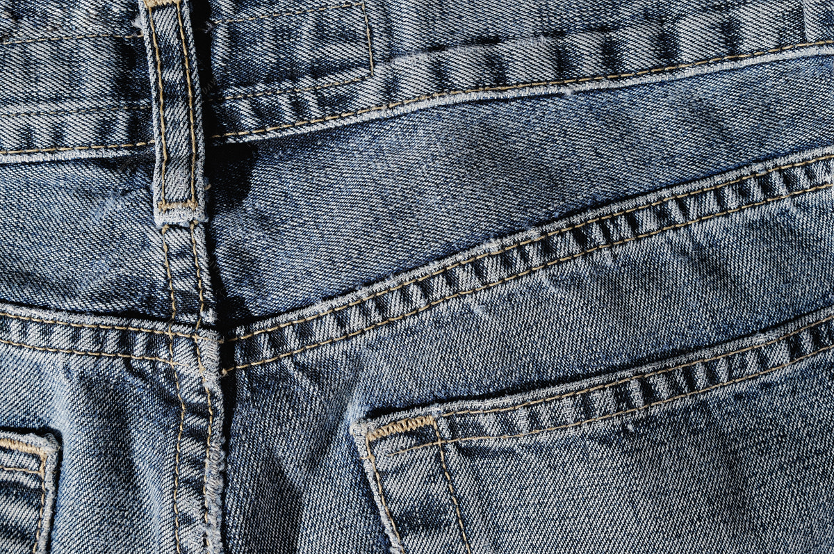 Tamron SP 24-70mm F2.8 Di VC USD sample photo. Back of blue jeans texture photography