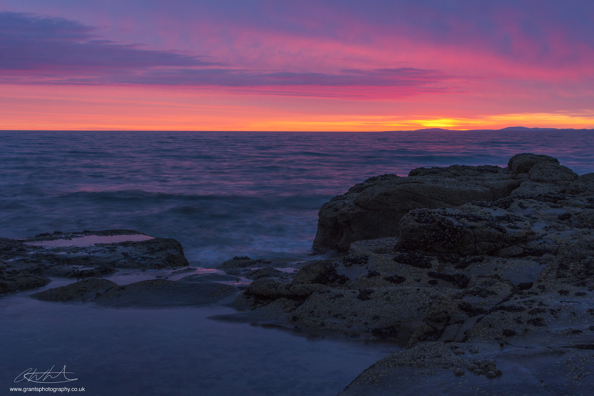 Canon EF 28-200mm F3.5-5.6 USM sample photo. Colourful sunset photography