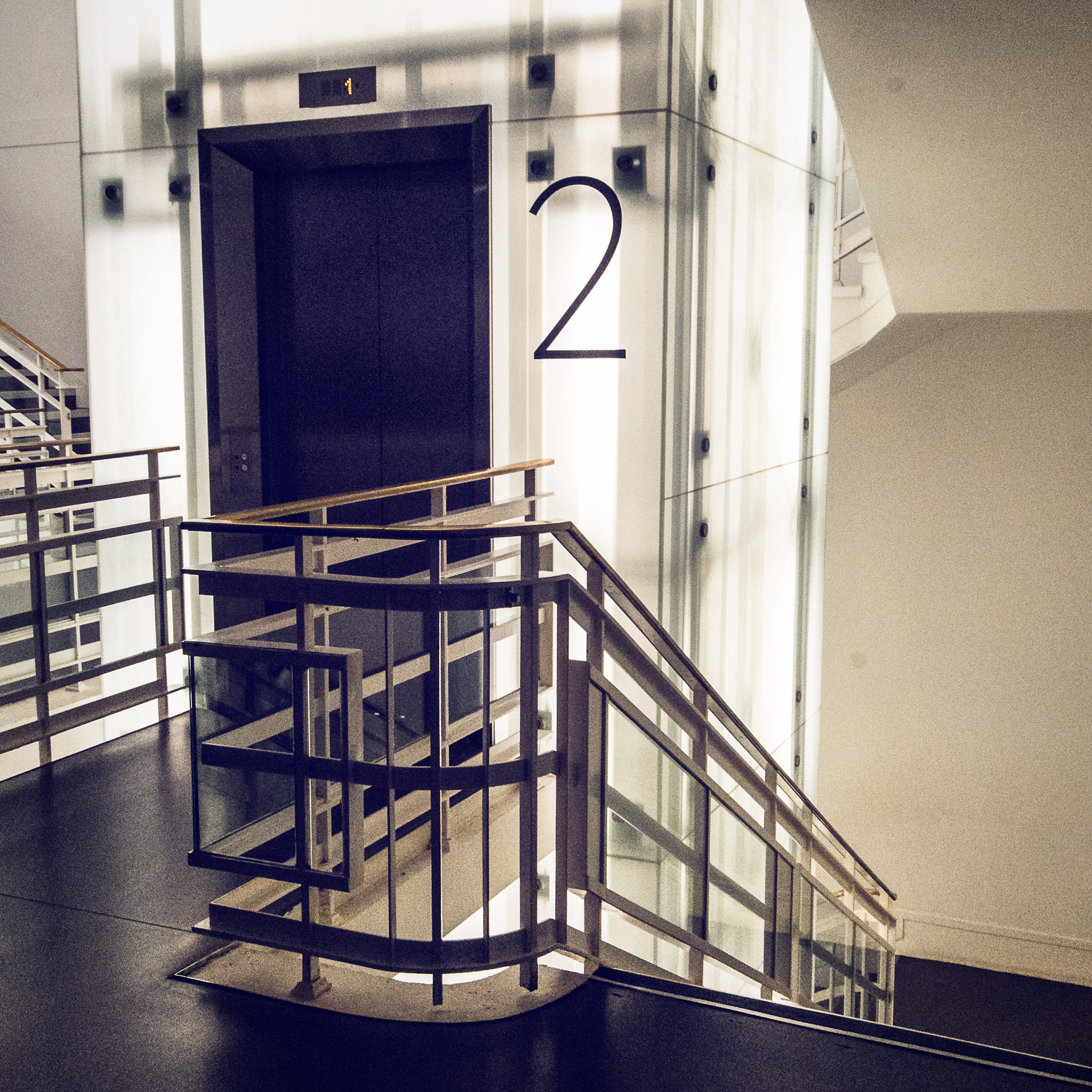 Pentax K-01 sample photo. Lift photography